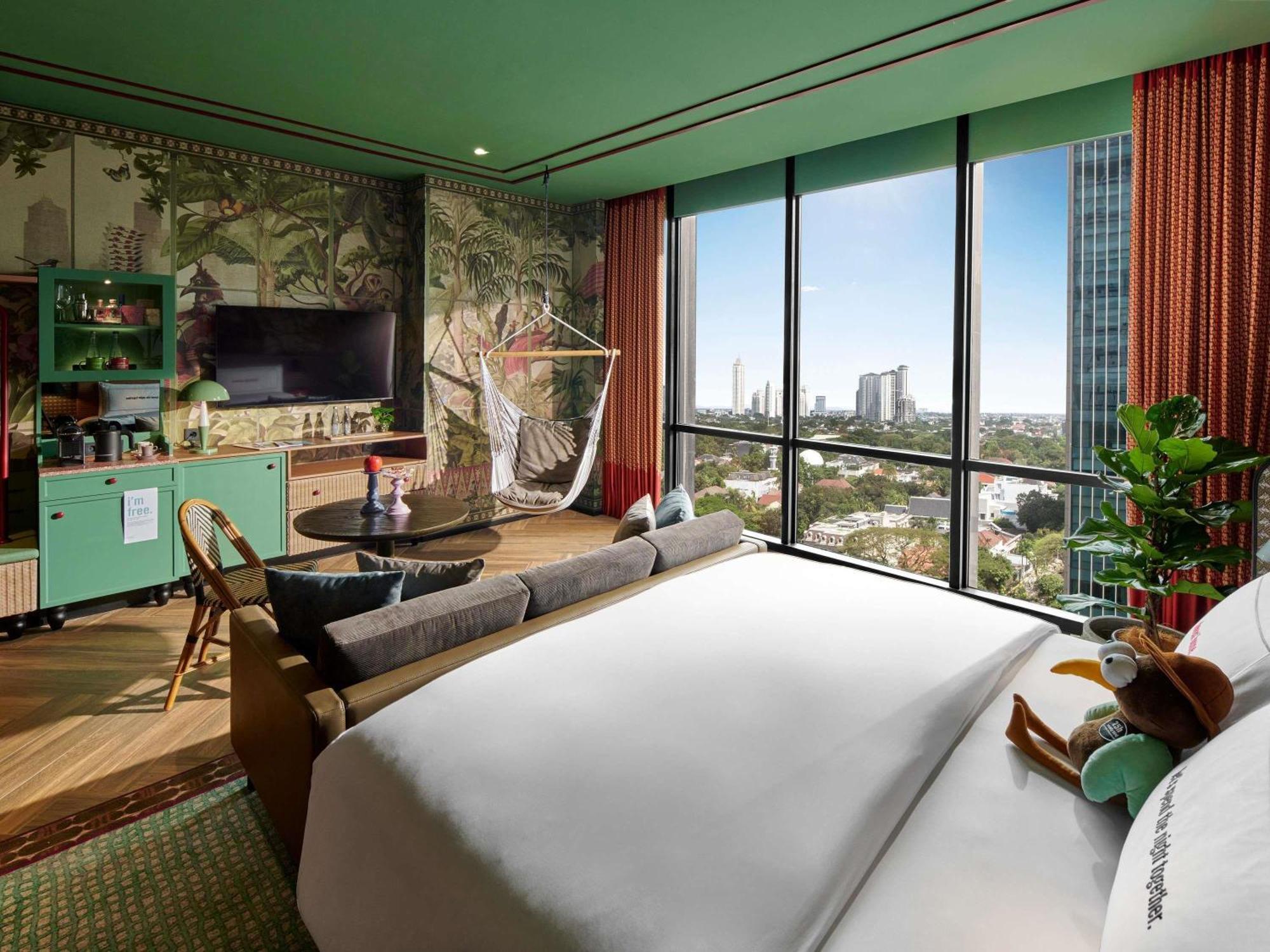 Large Garden King Room