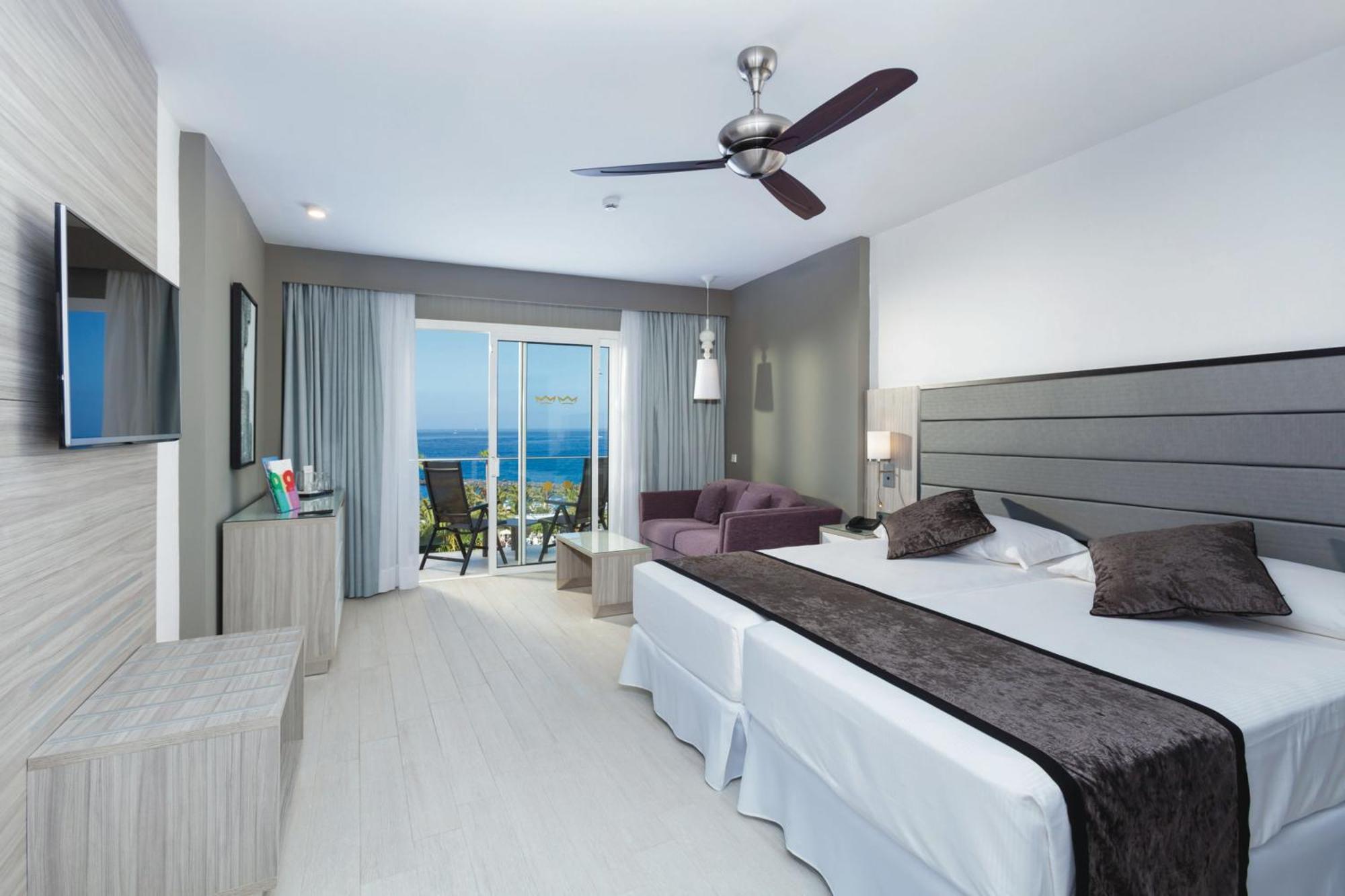 Double Room Sea View,1740700101:JPEG