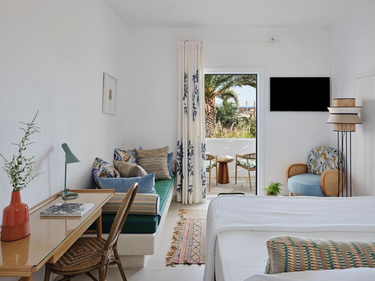 Superior Room with Garden View
