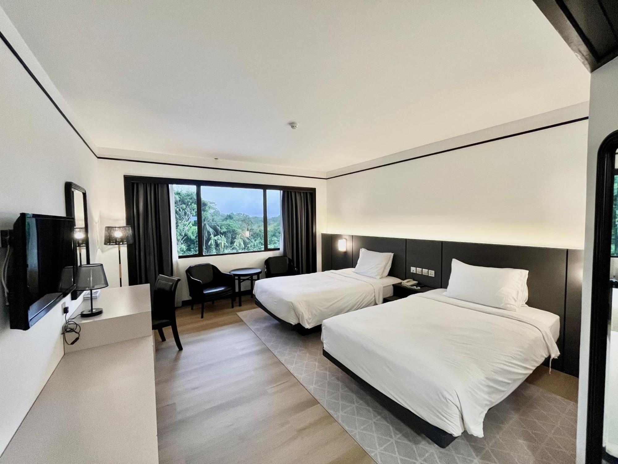 Superior Twin Room