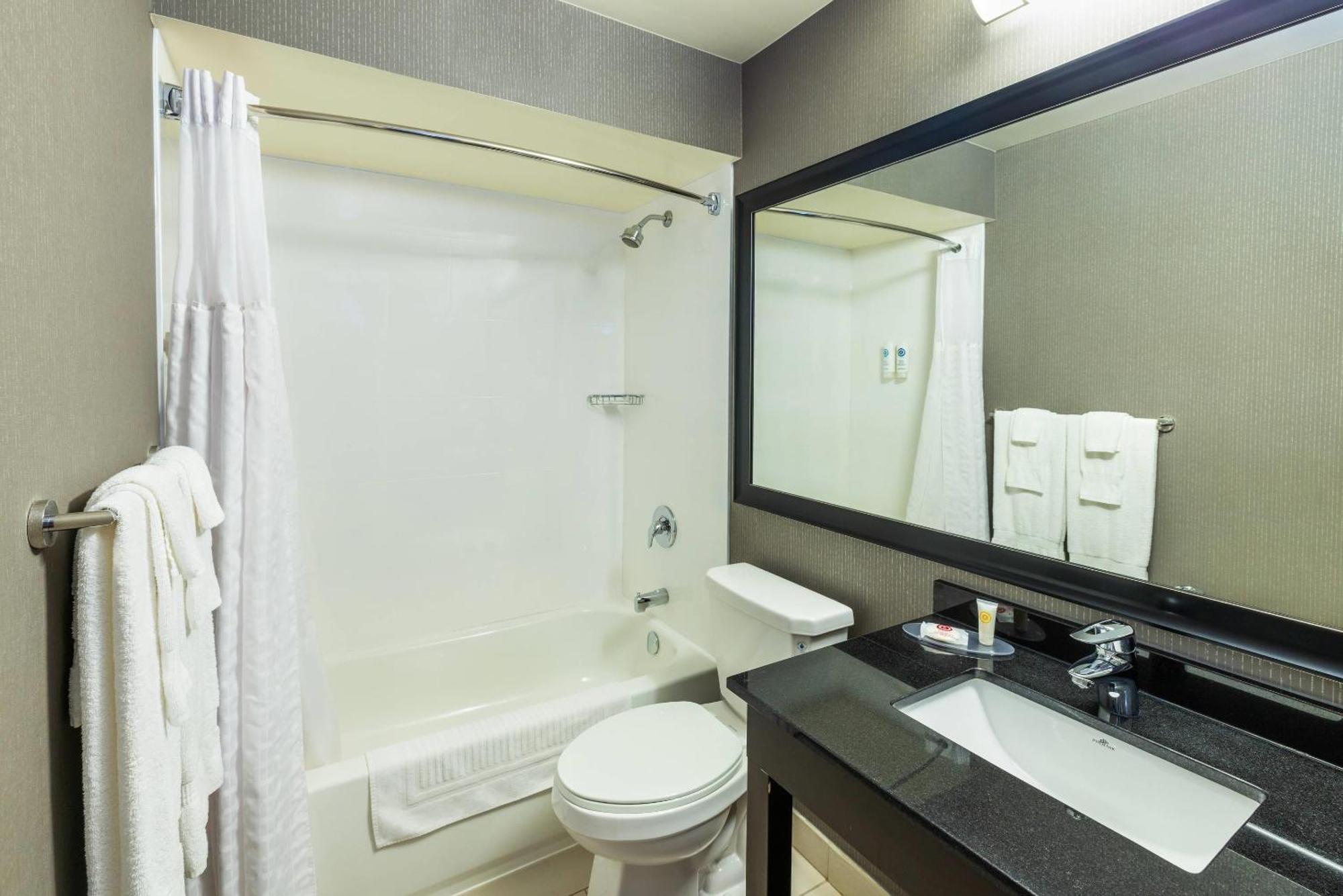 Superior Queen Room with Two Queen Beds - Non-Smoking