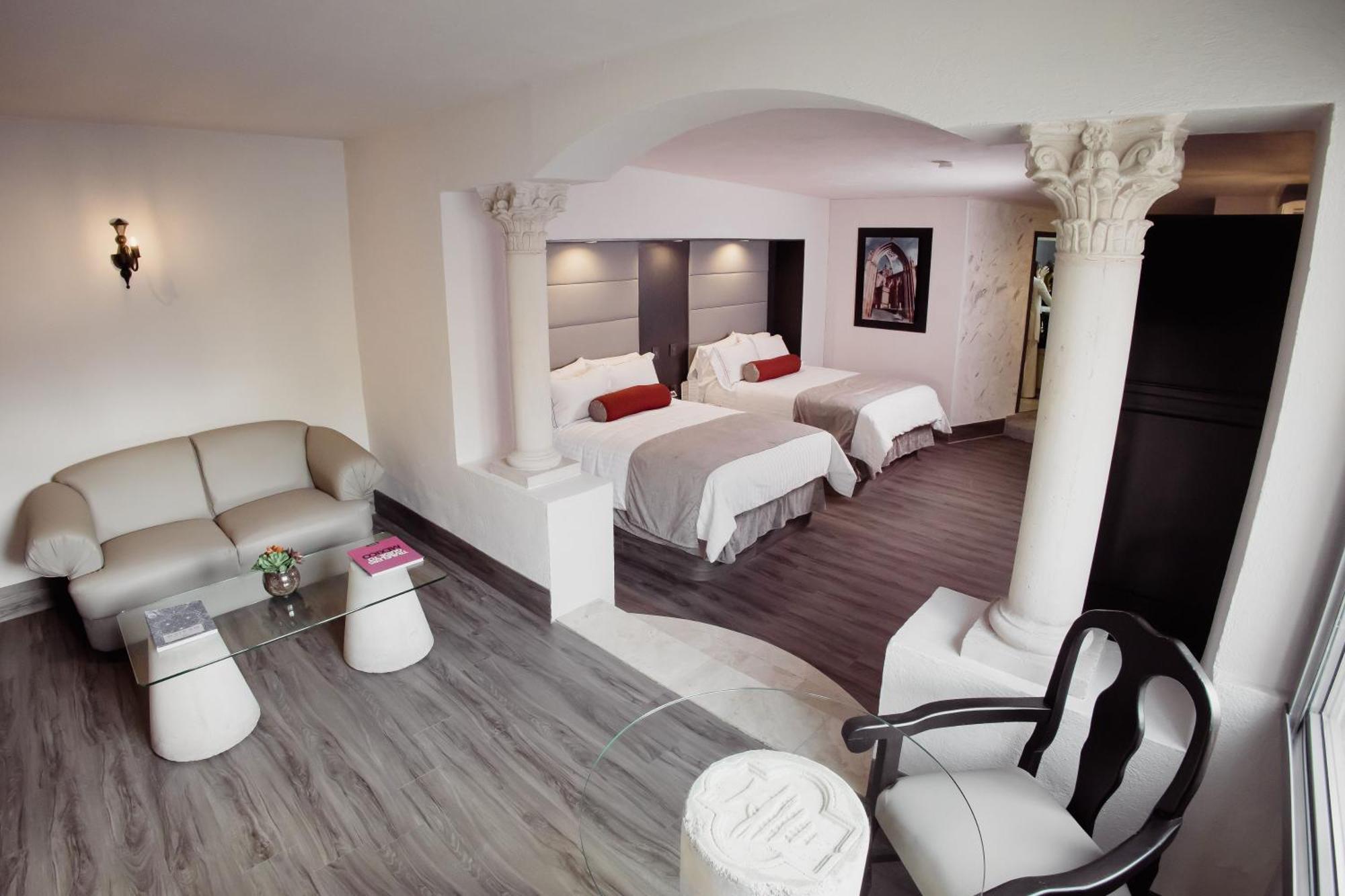 Deluxe Queen Room Two Queen Beds