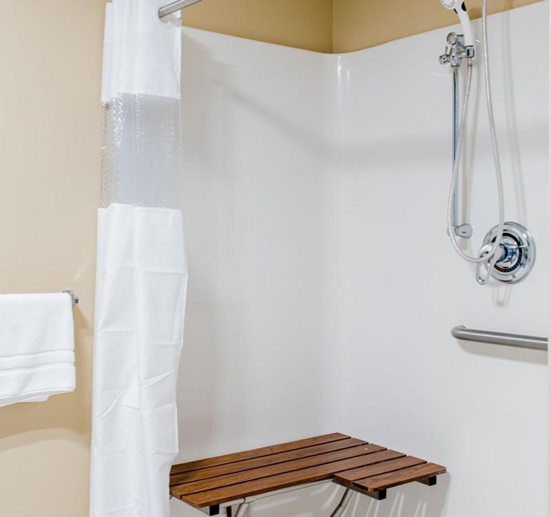 Queen Room - Disability Access