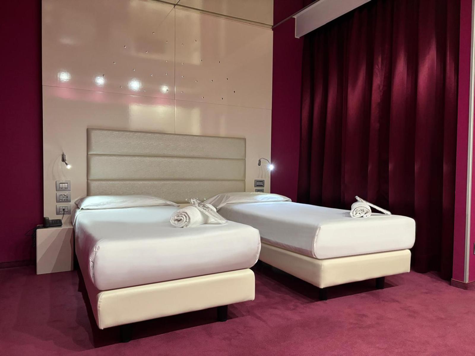 Economy Twin Room