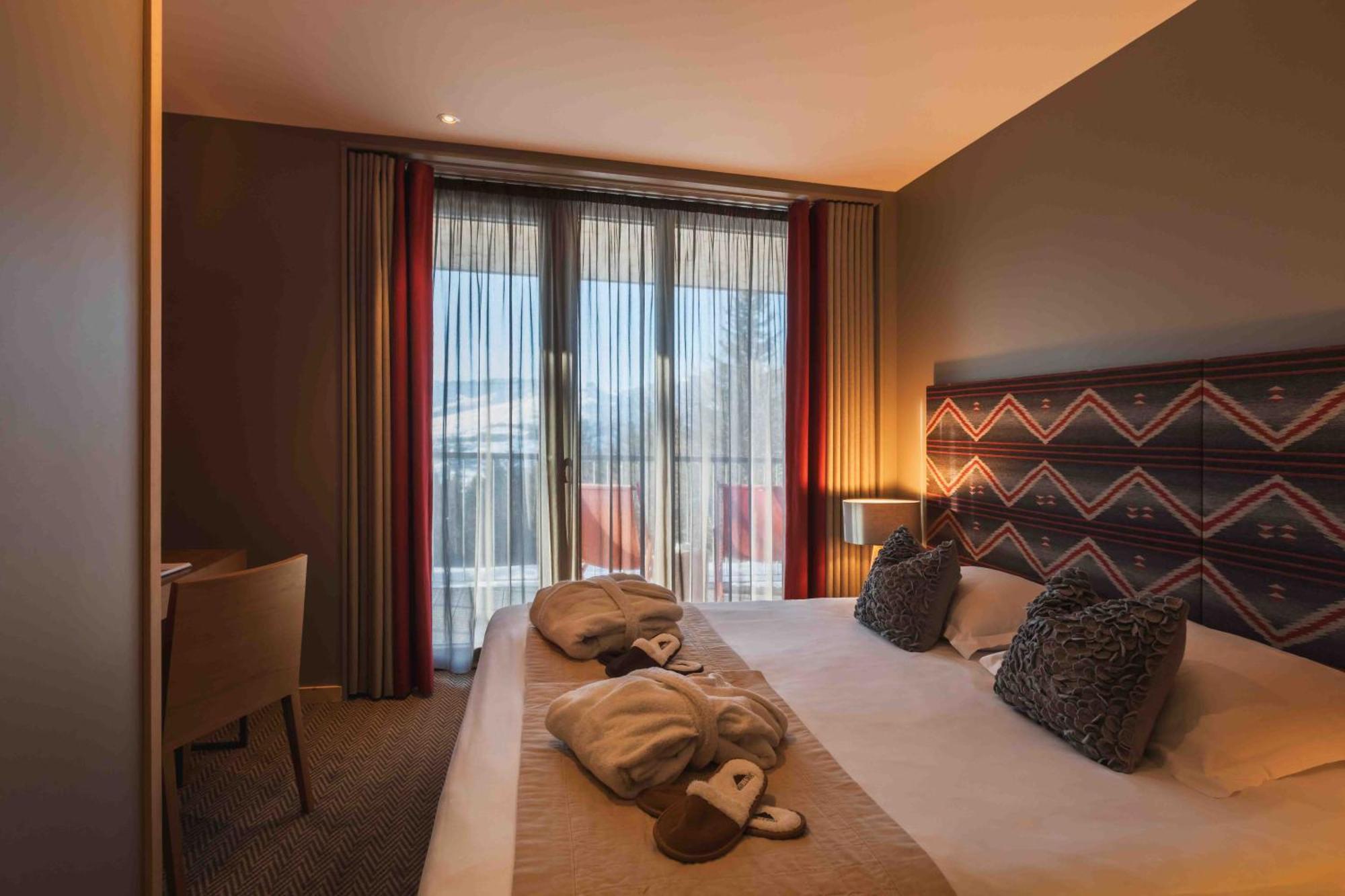 Basic Triple Room,1746904258:JPEG