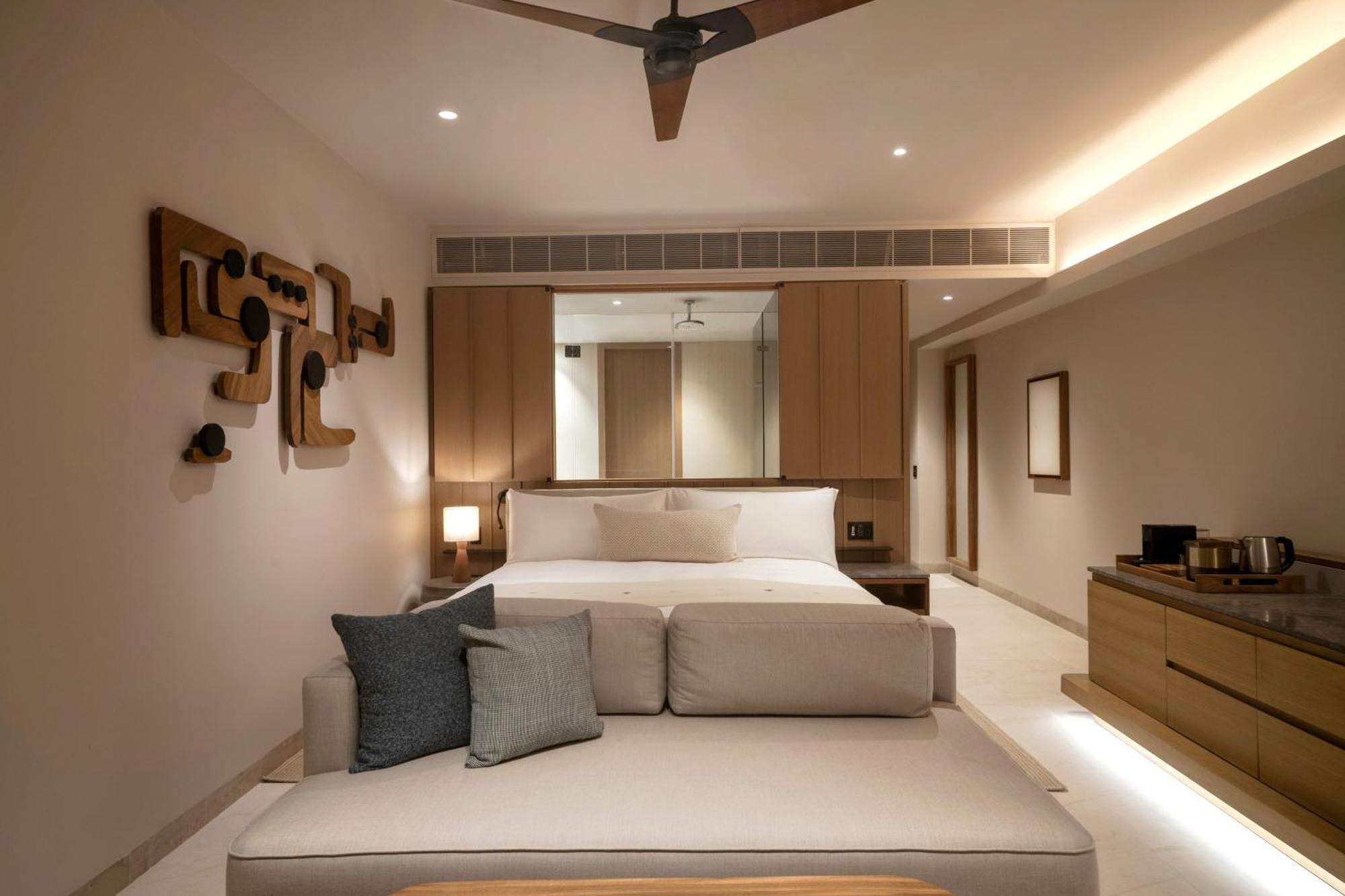 King Room Marina View High Floor