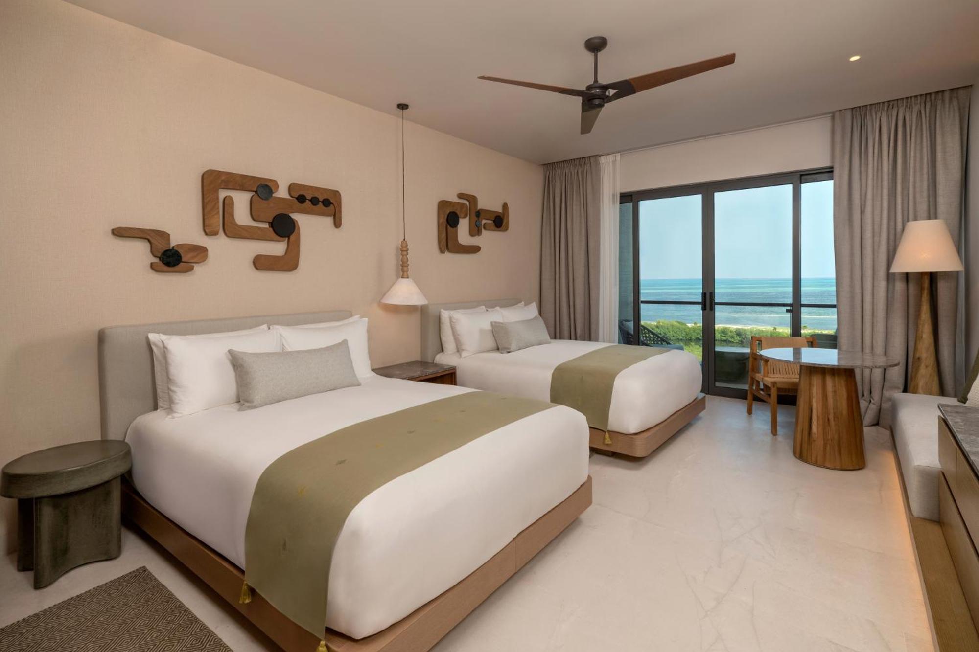 Queen Room Two Queen Beds Ocean Front
