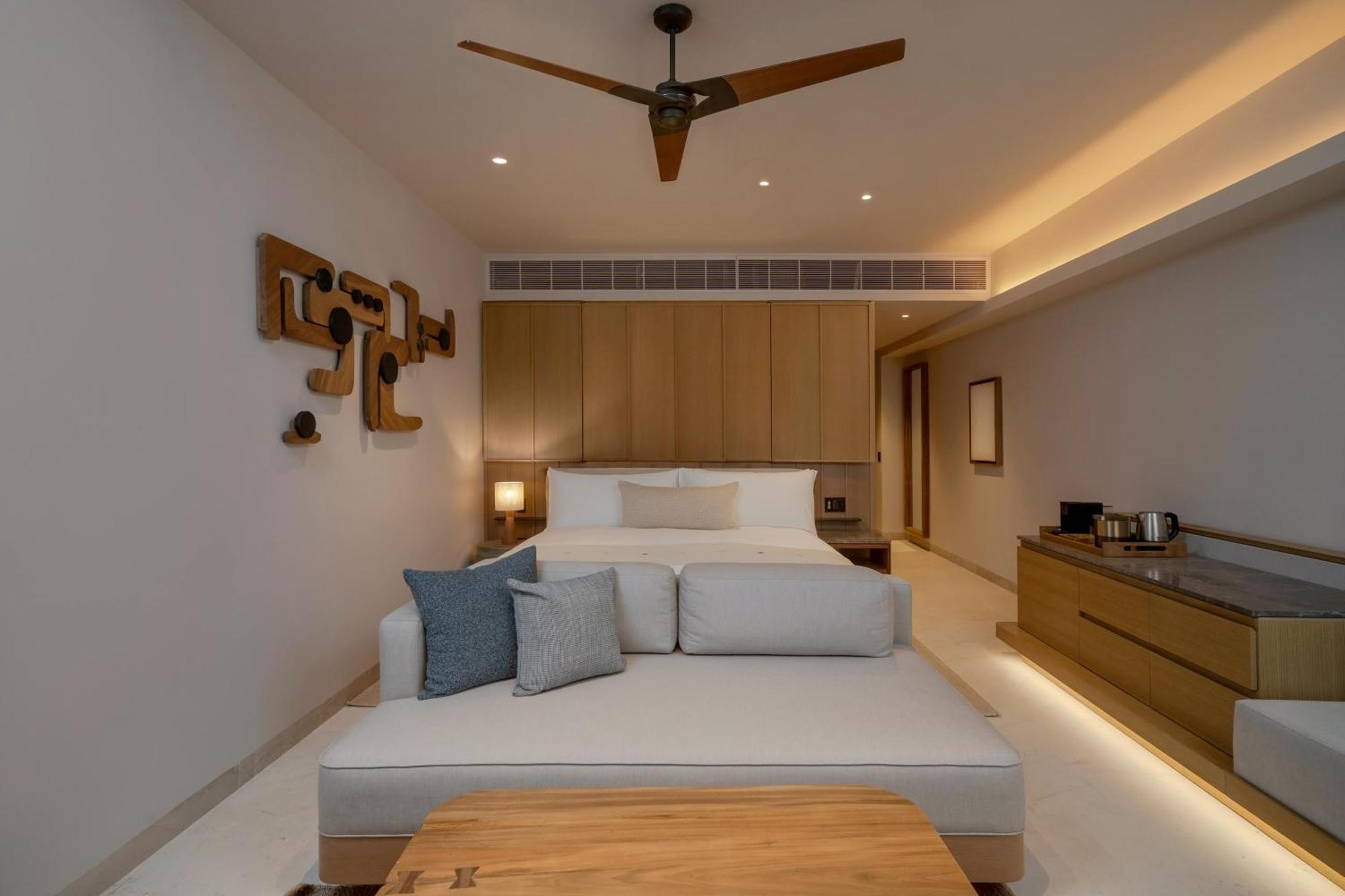 King Room Marina View High Floor