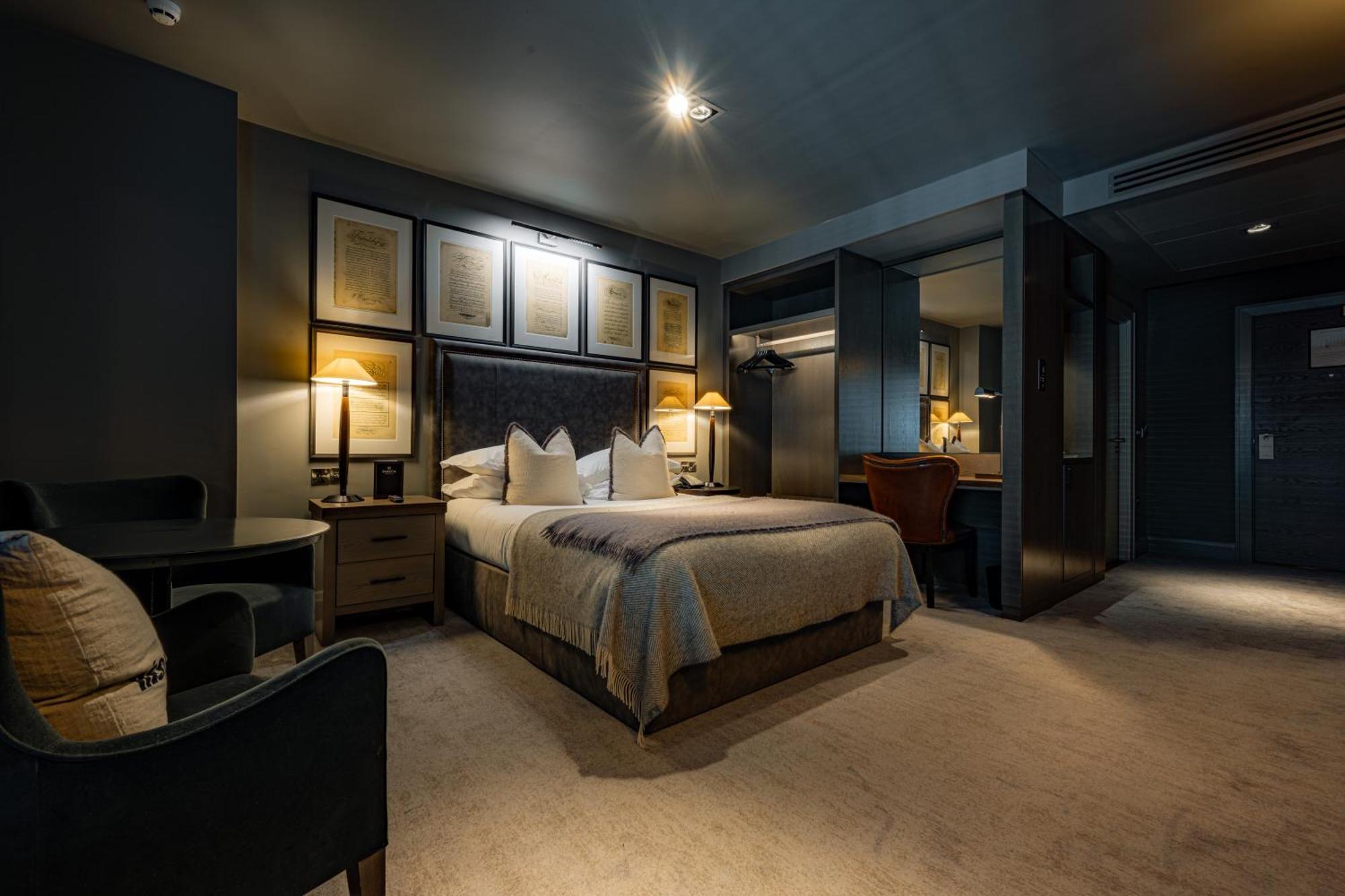 Classic Double Room