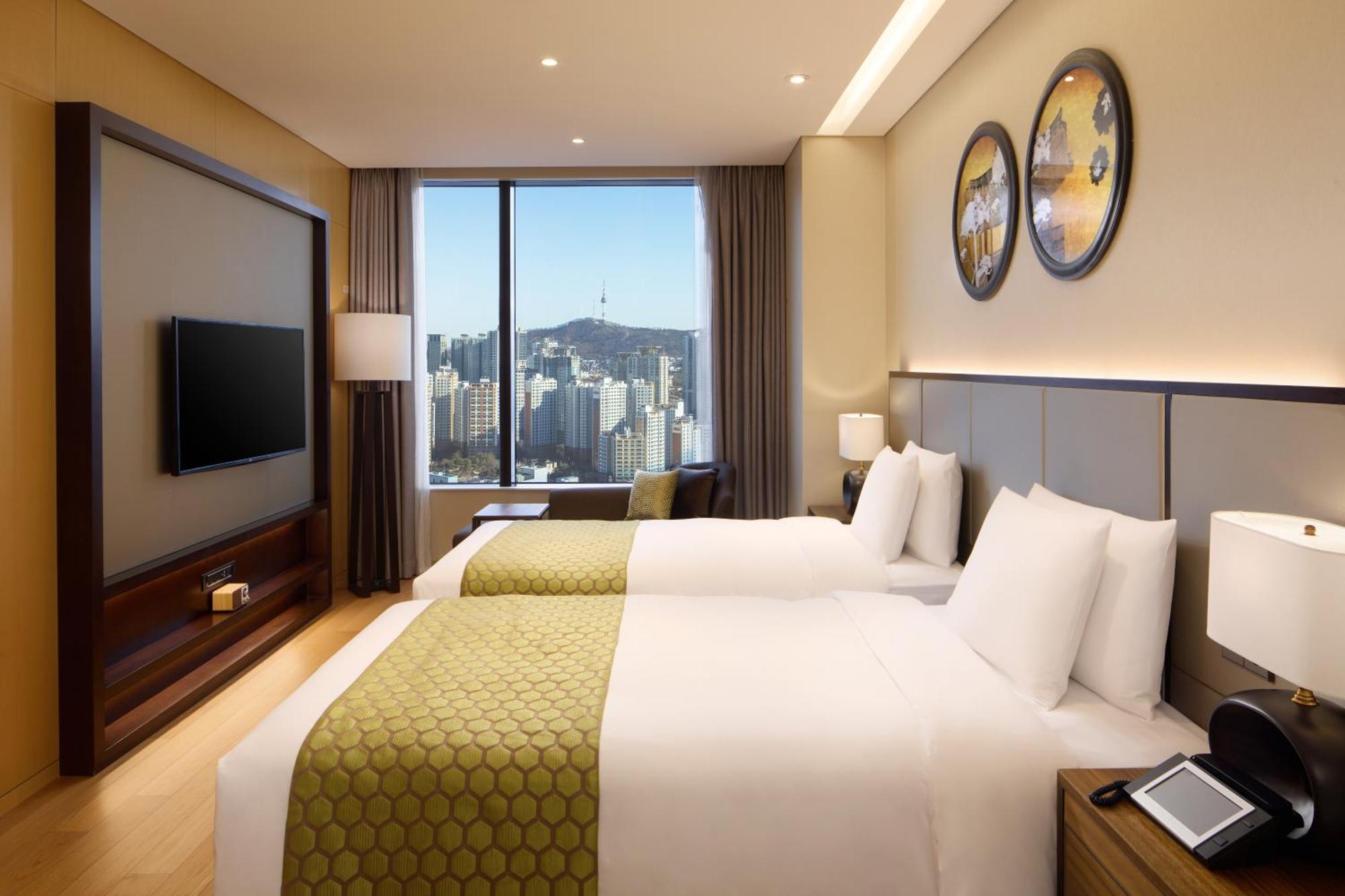 Junior Suite Two Single Beds