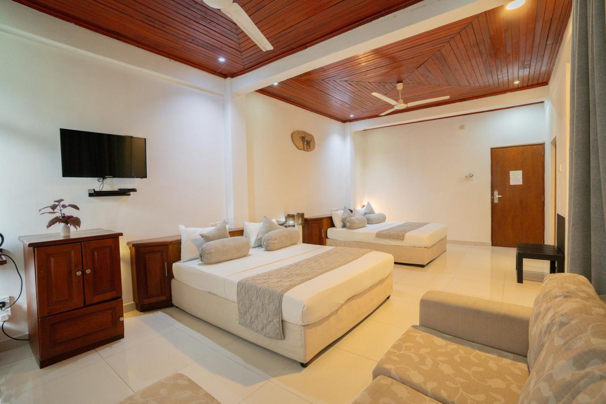 Superior Triple Room