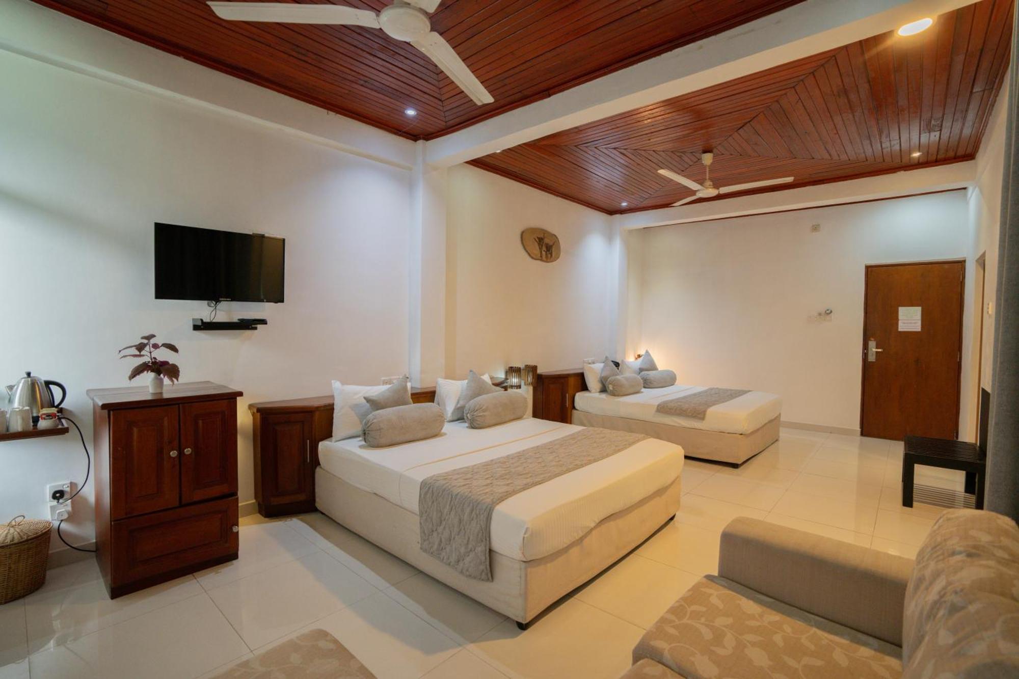 Superior Triple Room