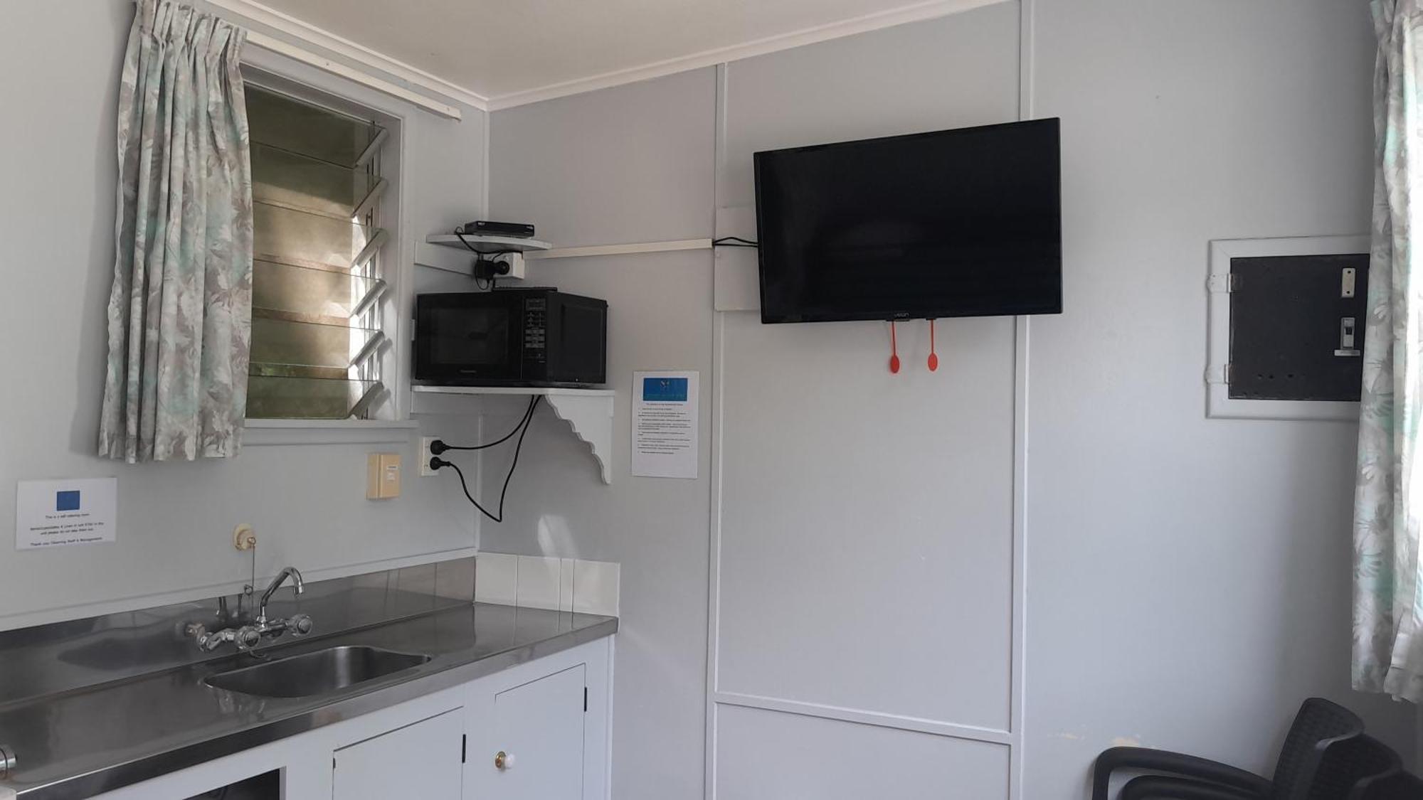 Triple Room Shared Toilet