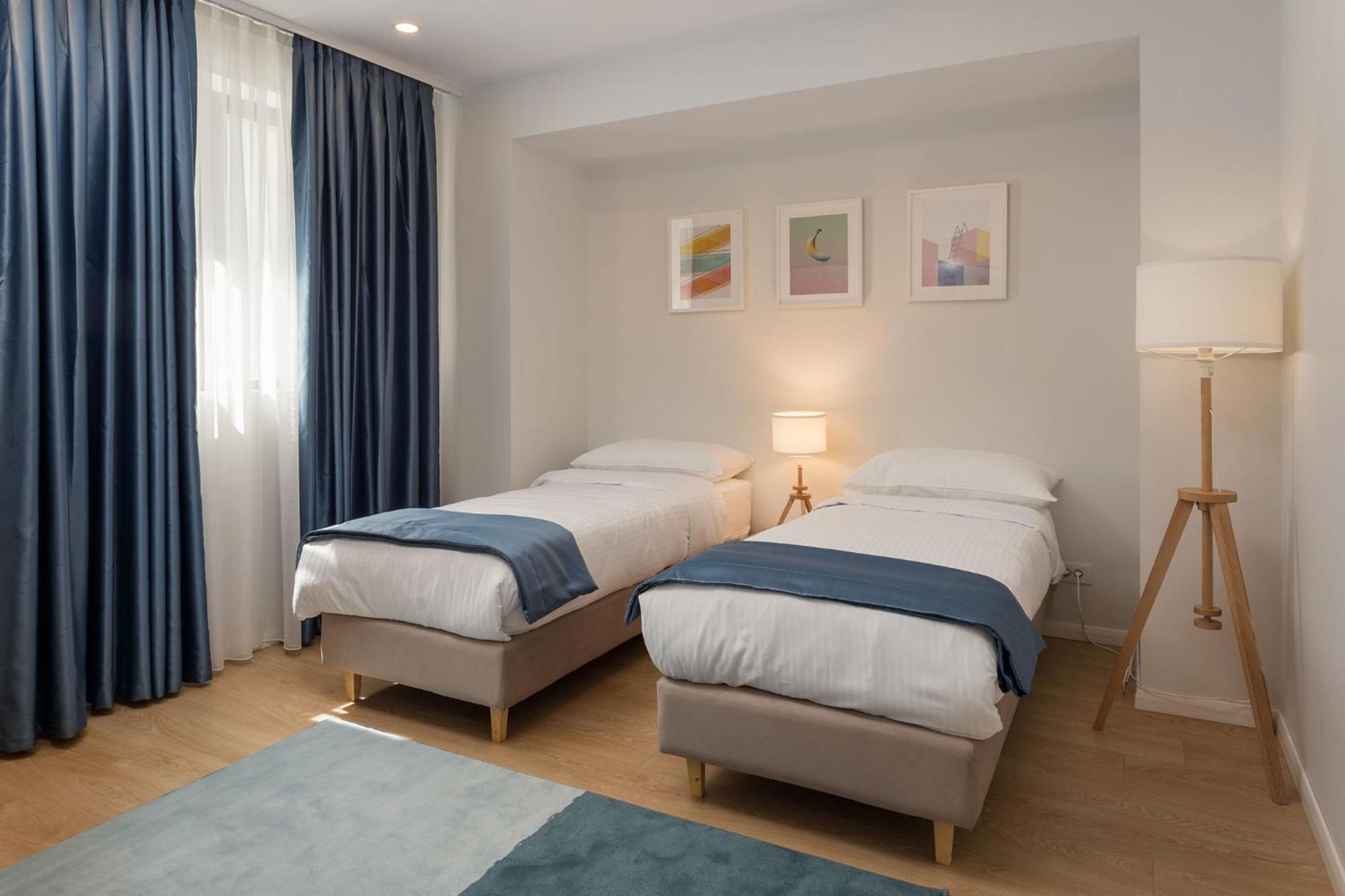 Three-Bedroom Apartment with Balcony