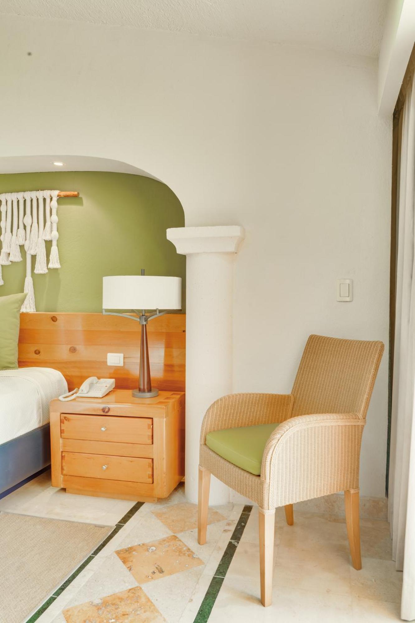 Suite con vistas parciales al mar