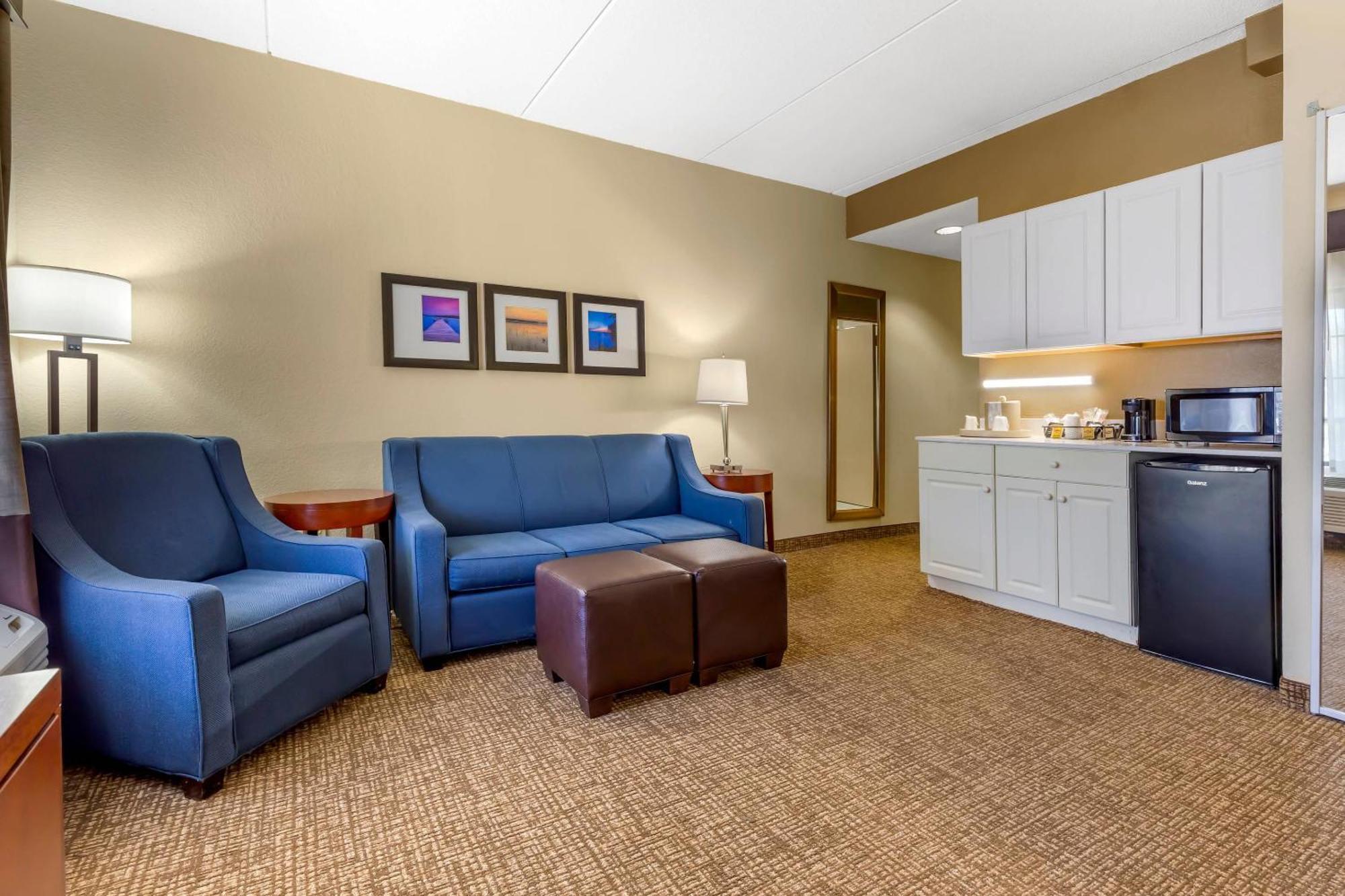 Jr. Executive Suite