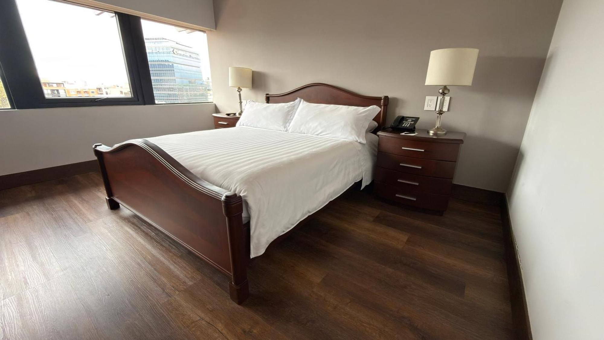 Superior King Room,1765205079:JPEG