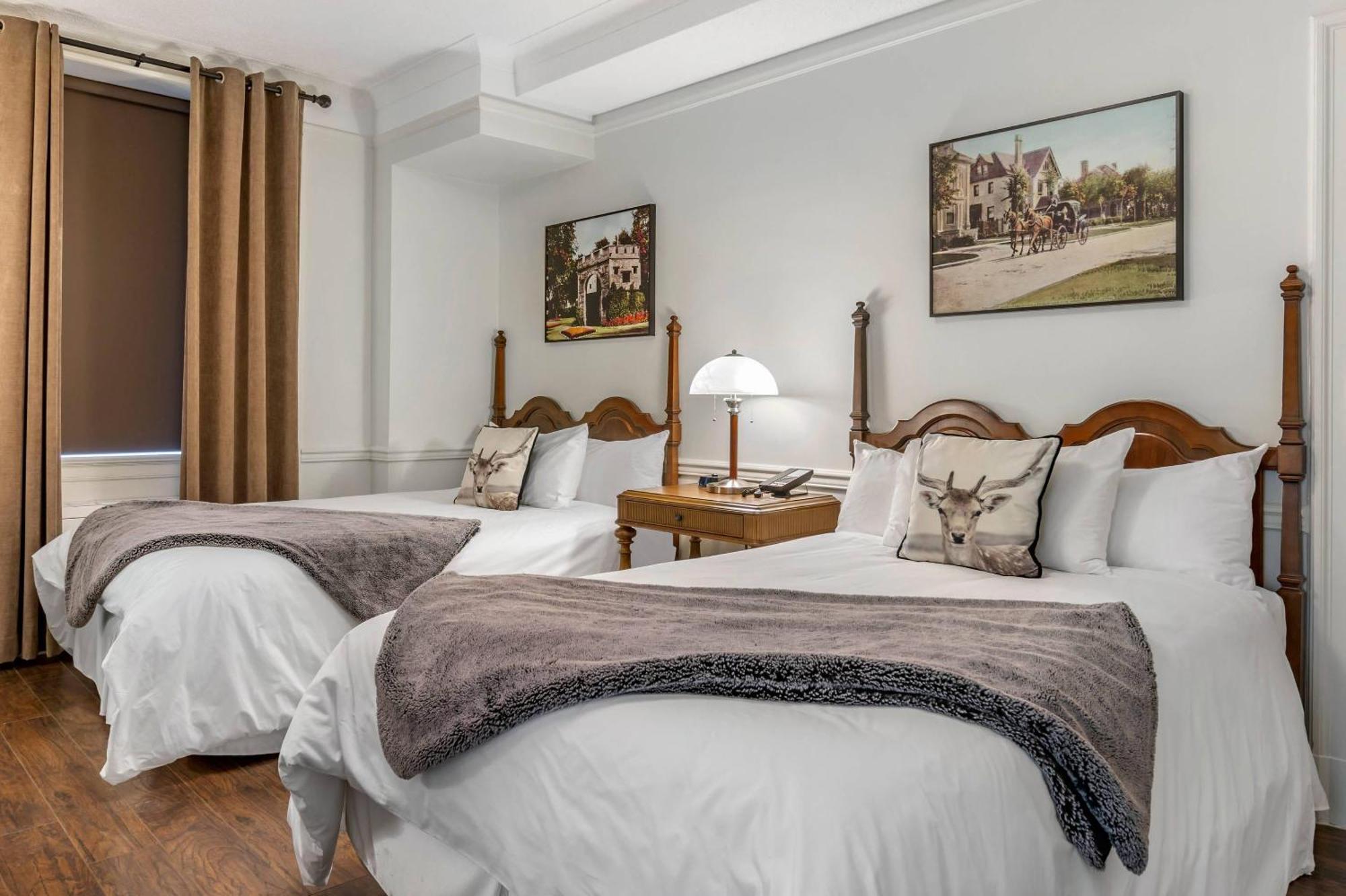 Double Room Two Double Beds Non-Smoking