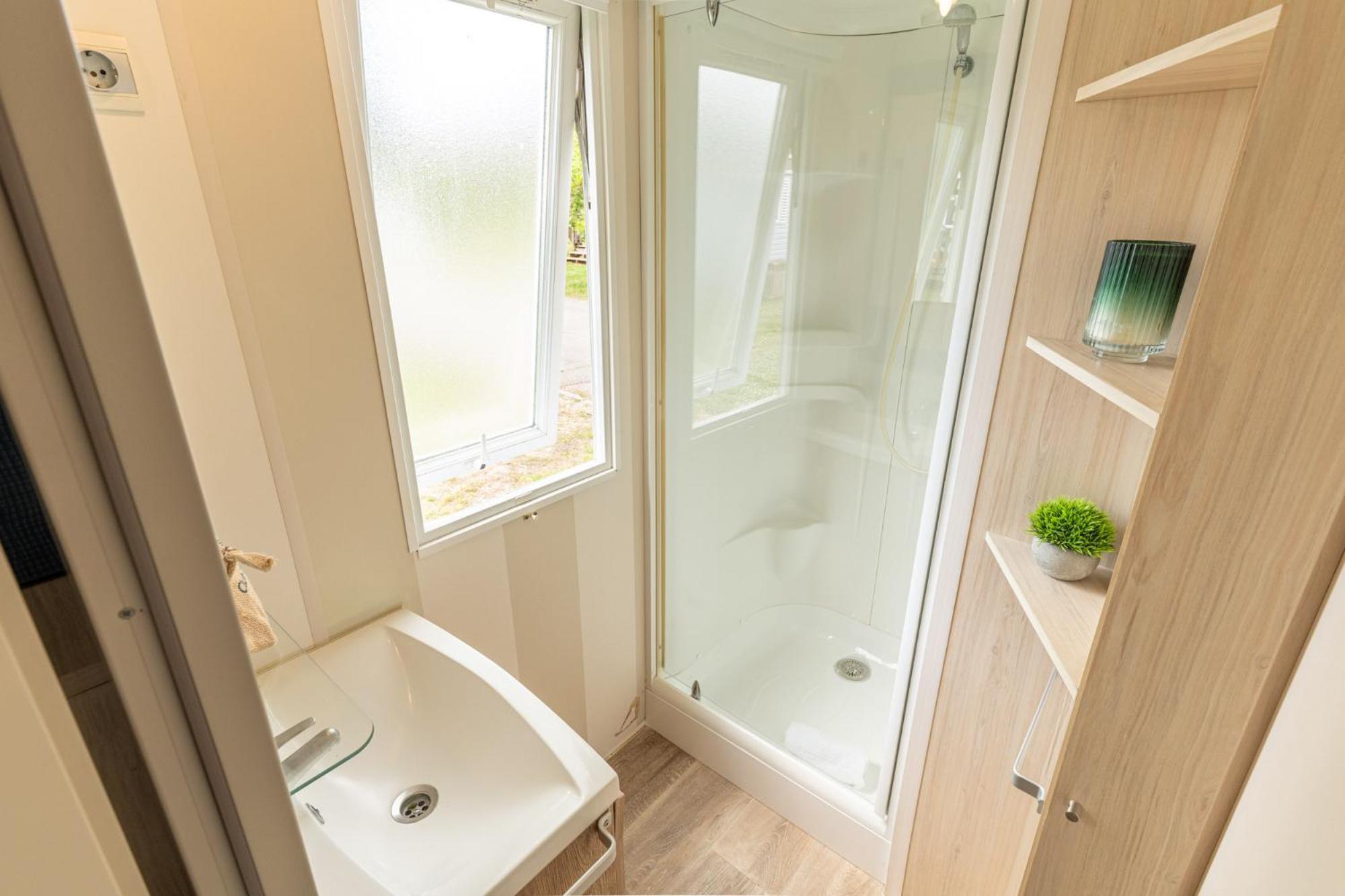 Standard Mobile Home,1765220416:JPEG
