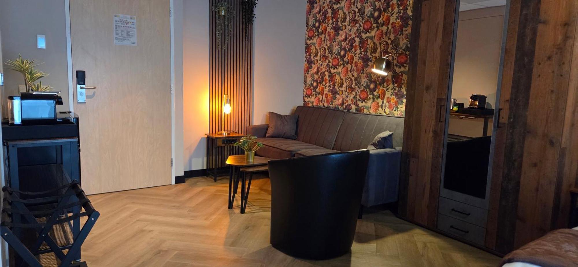 Deluxe Triple Room Disability Access,1765324289:JPEG