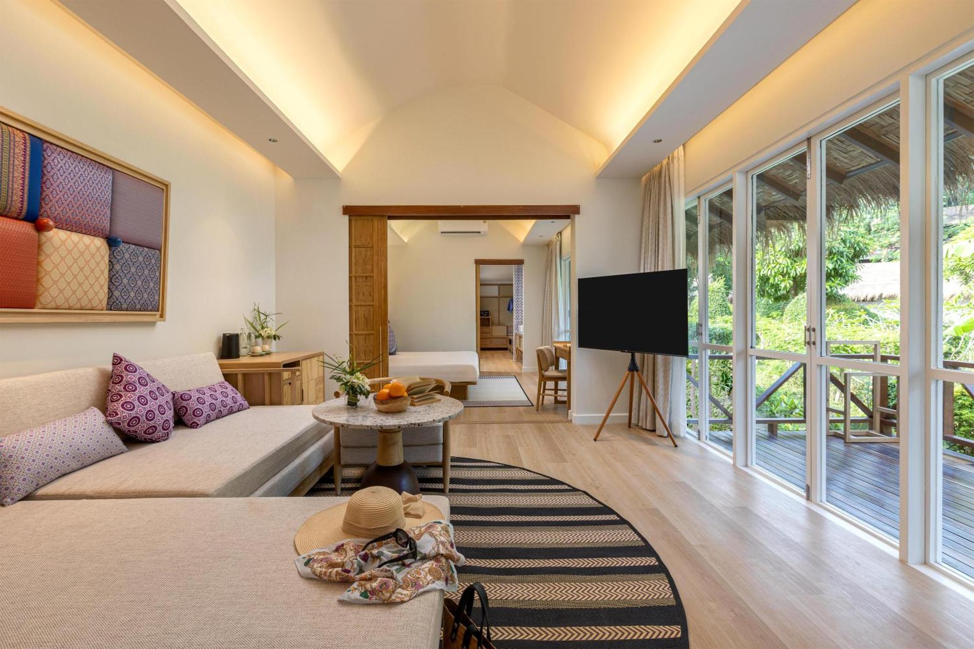 Family Beachfront Villa,1765205813:JPEG