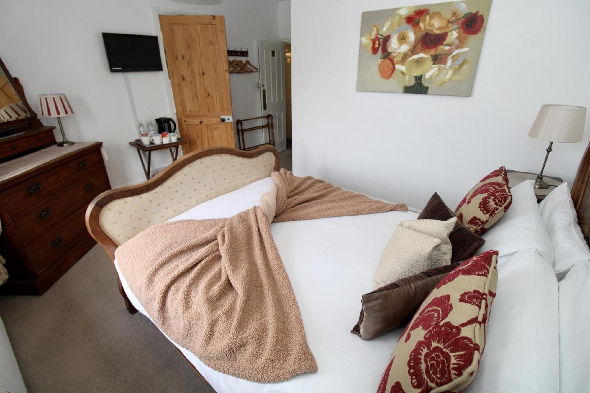 Double Room with Private Bathroom
