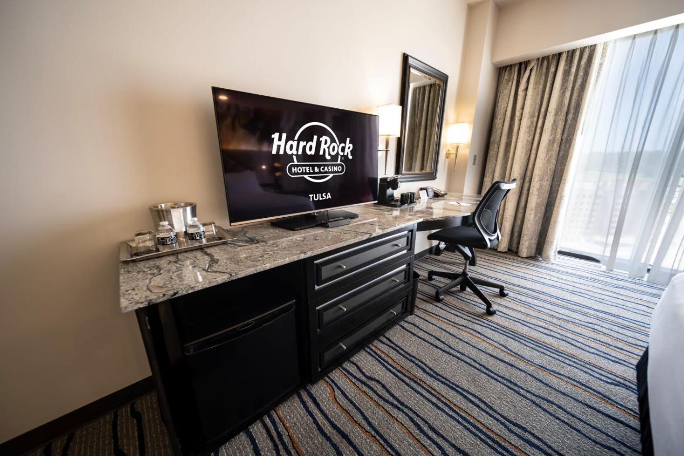 Standard King Room Hard Rock Tower