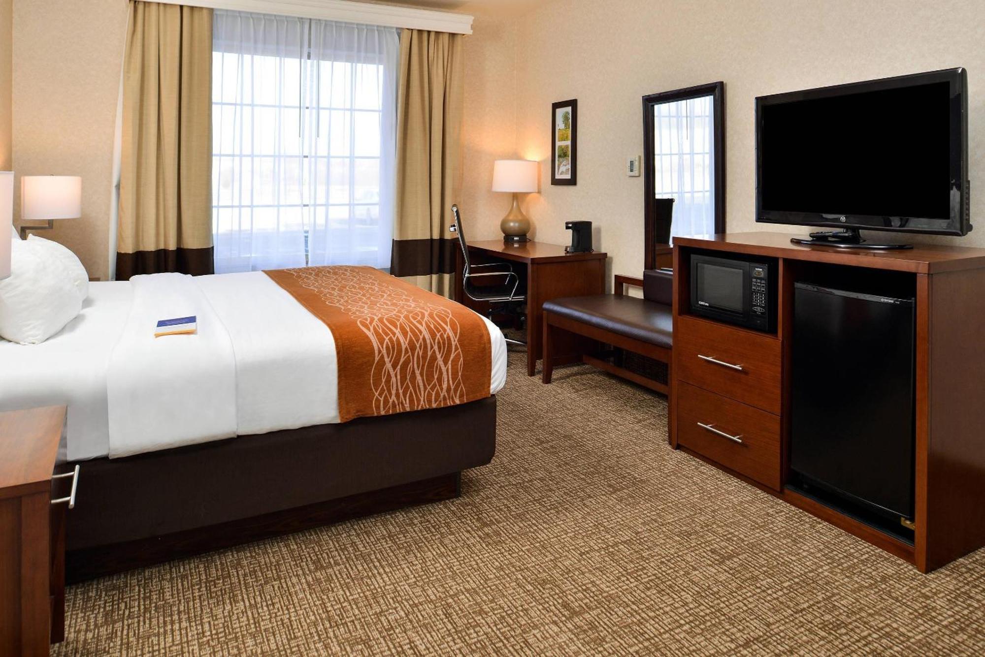 King Room - Accessible/Non-Smoking