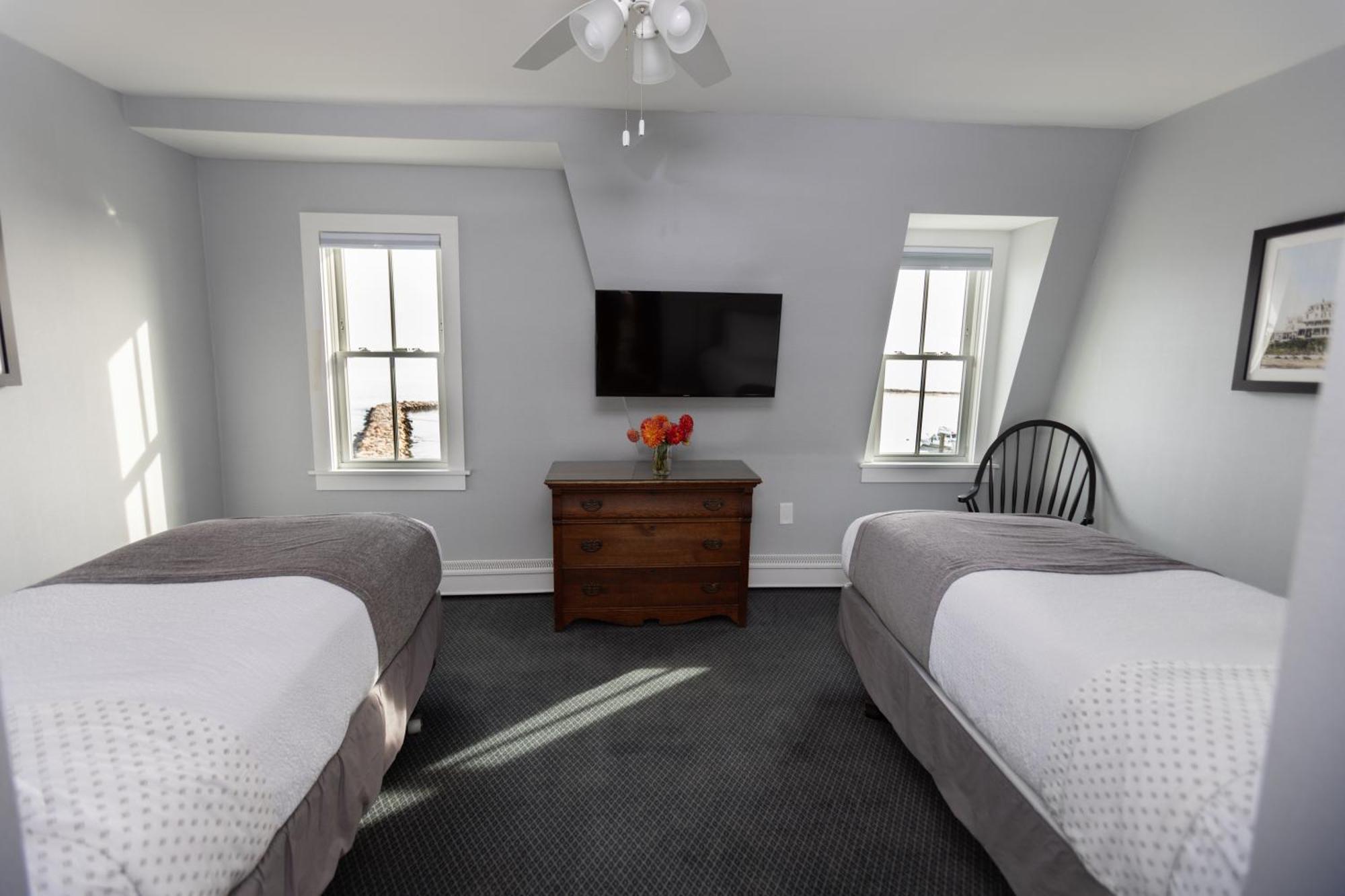 Twin Room with Sea View