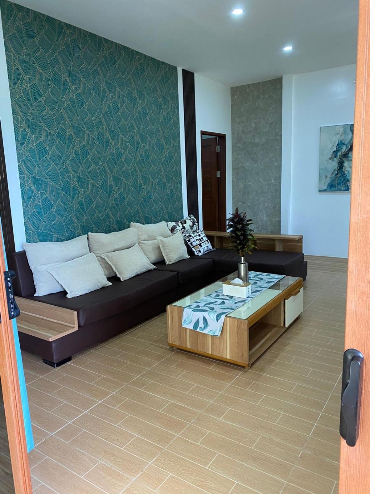 Three-Bedroom Family Cottage