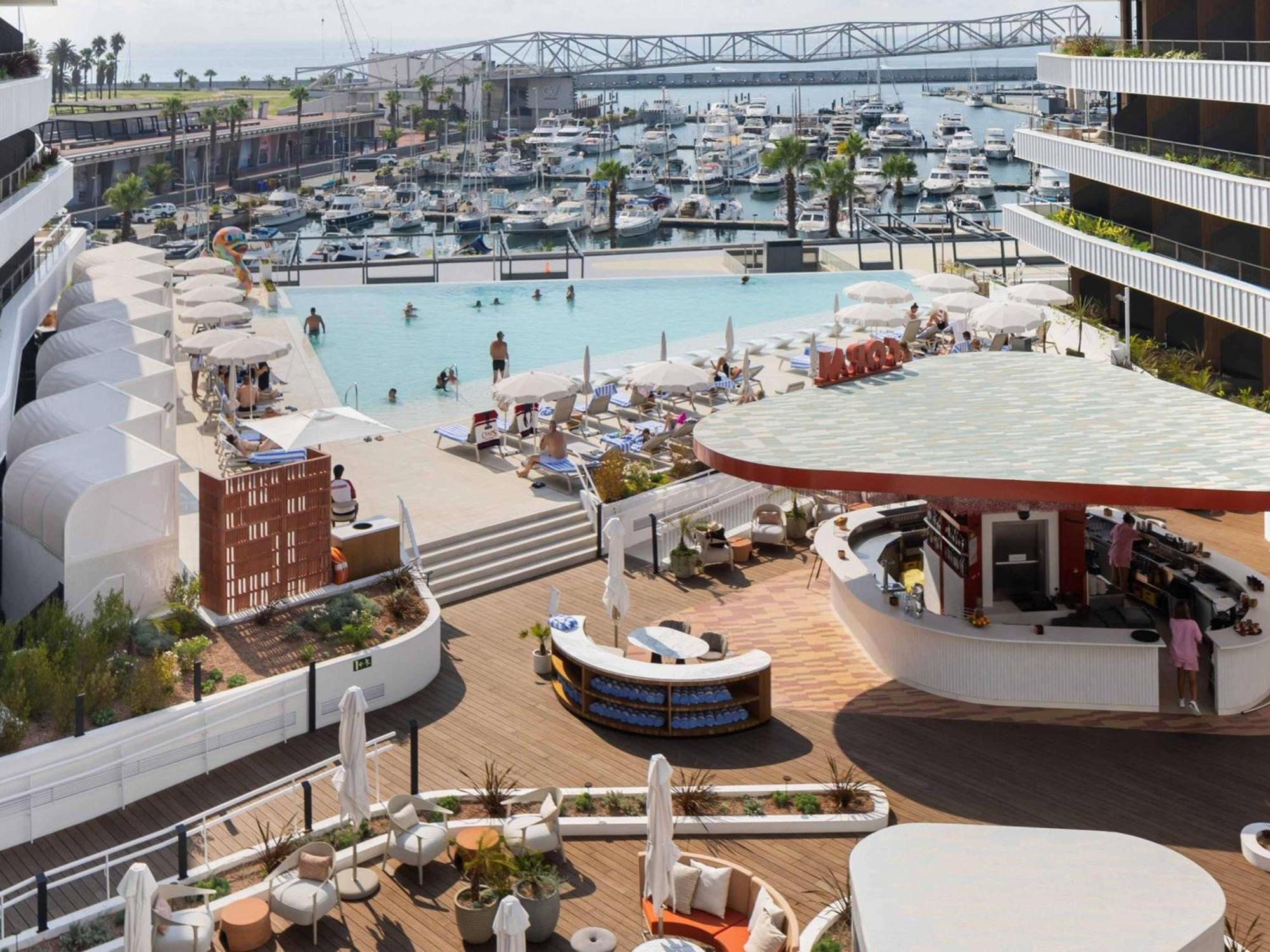 Euphoria King Studio Suite with Marina View