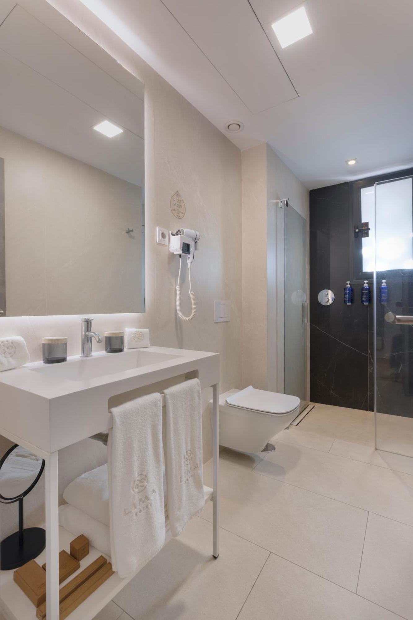 Premium Double Room Terrace,1770450116:JPEG