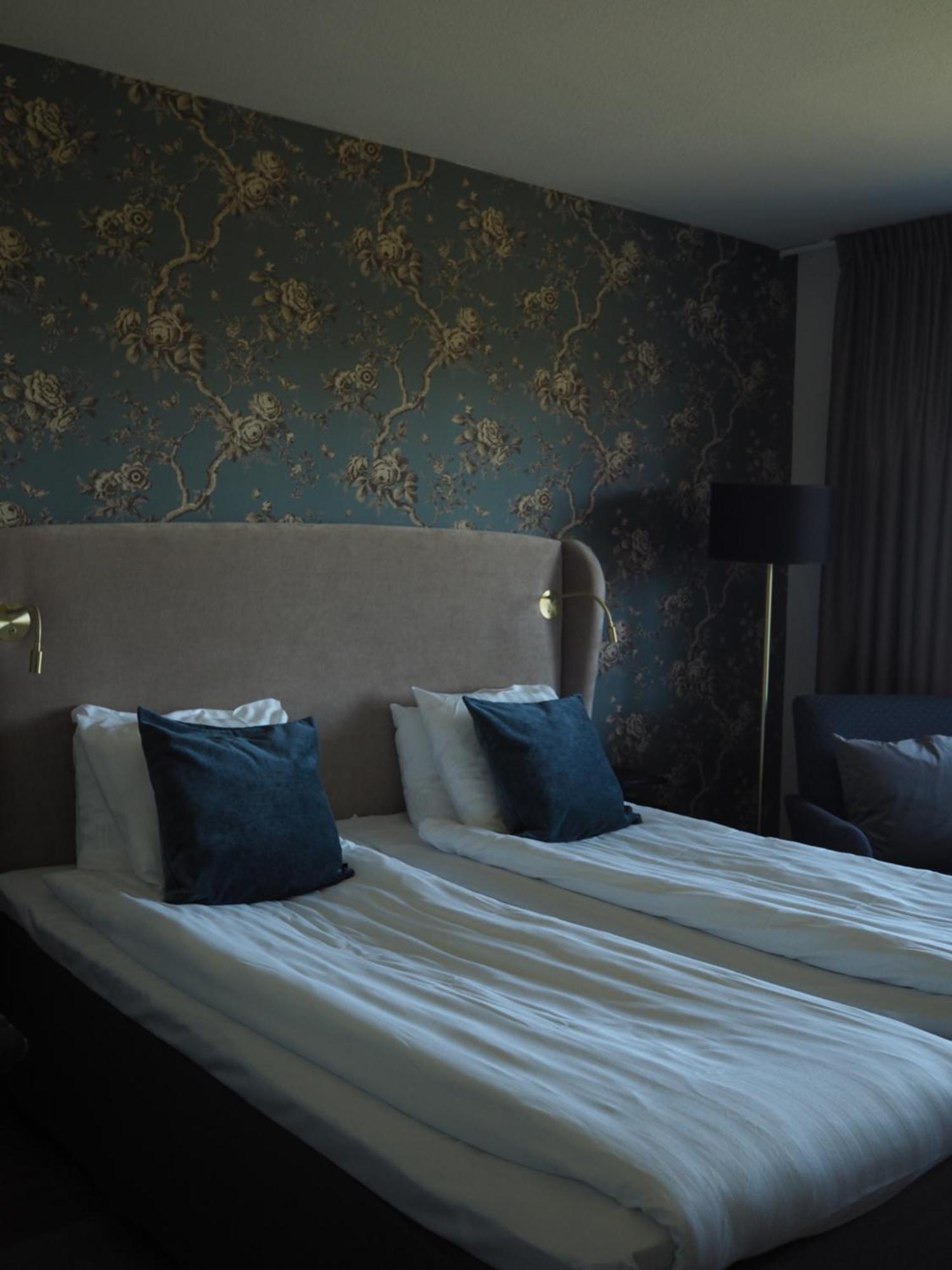 Double or Twin Room Lake View Annex