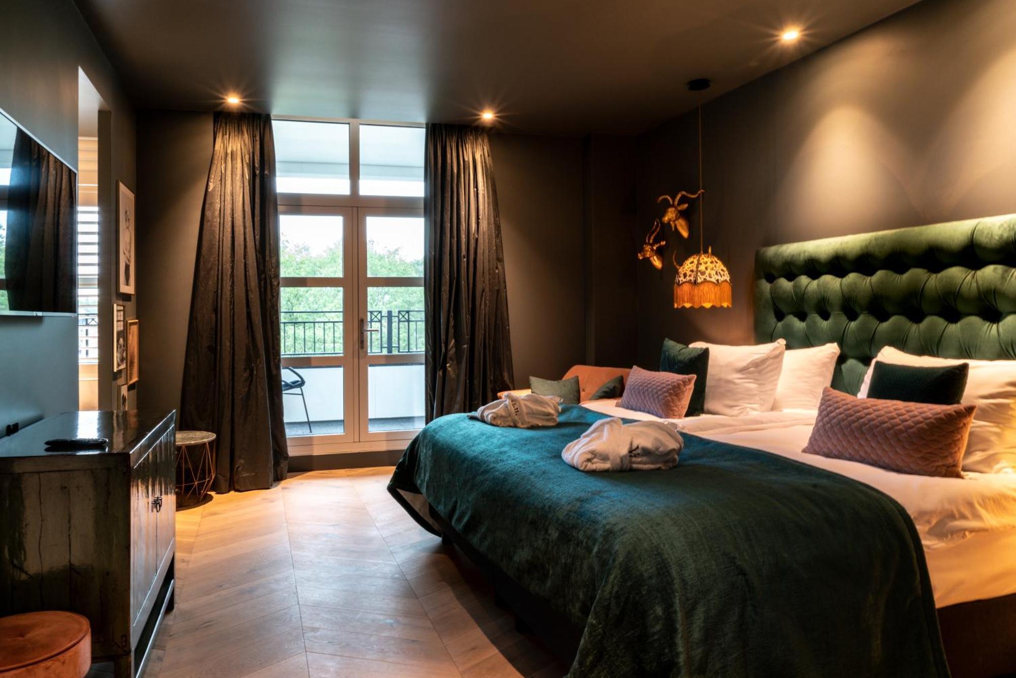 Deluxe Junior Suite