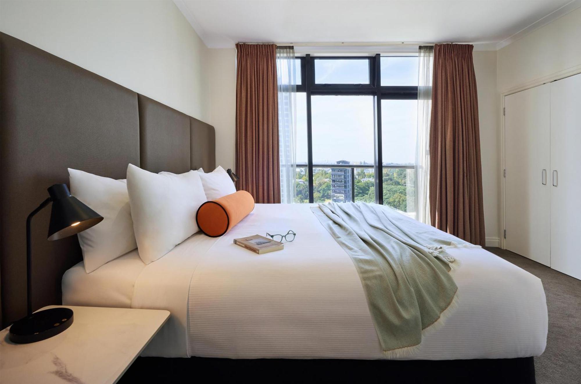 Premier Grand One Bedroom Apartment Balcony