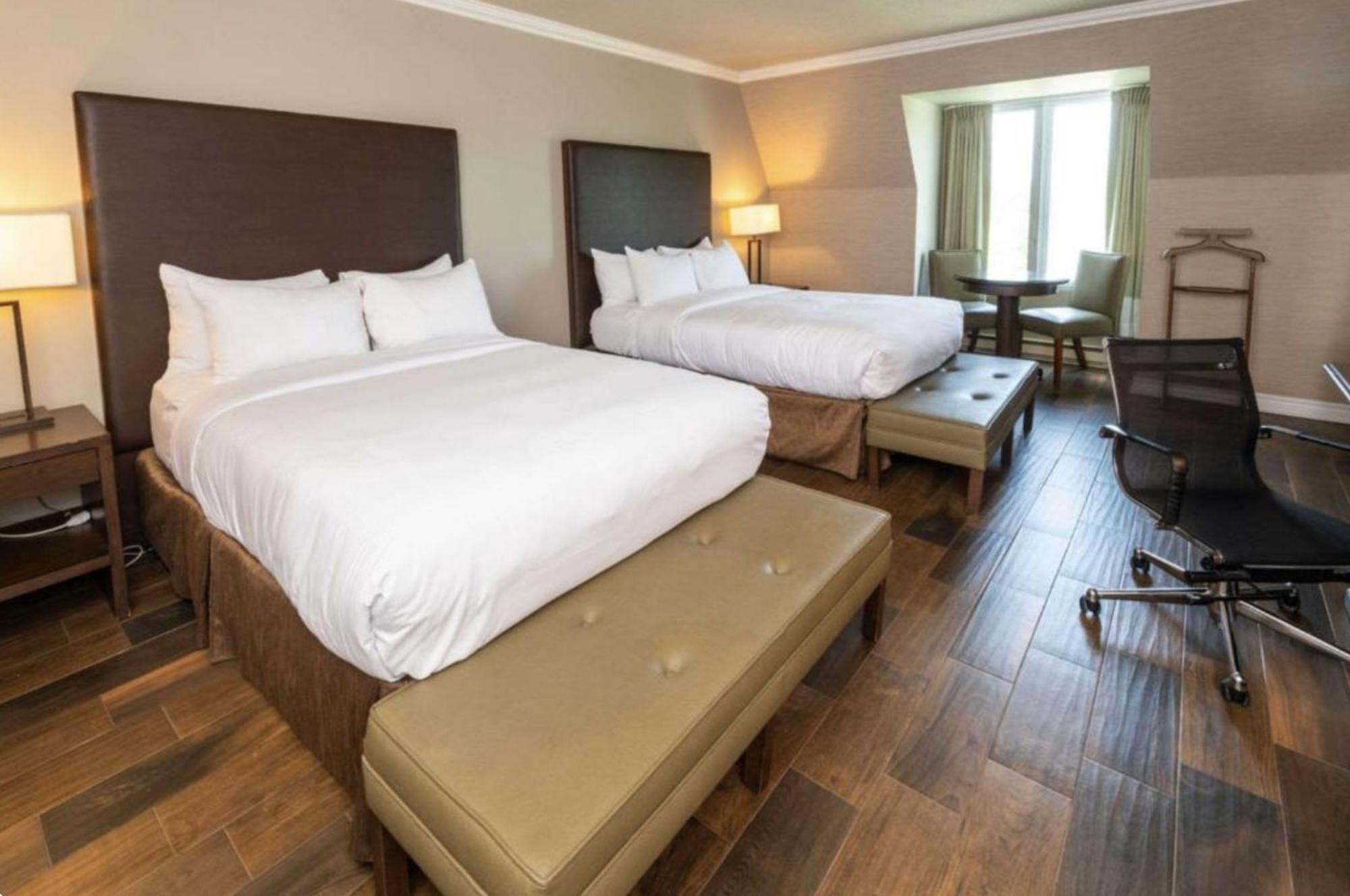 Double Room Two Double Beds Non-Smoking