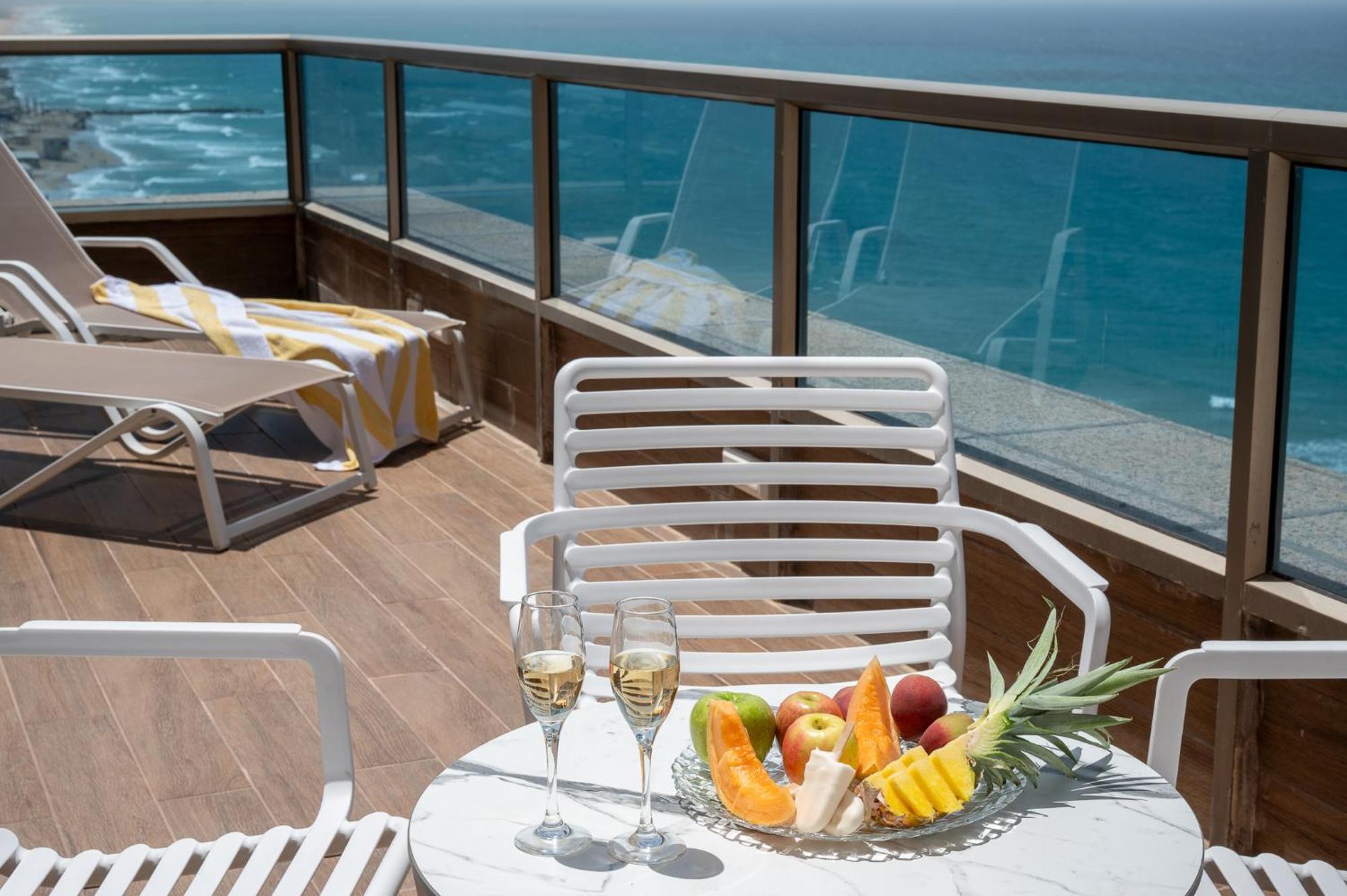 Honeymoon Suite Balcony
