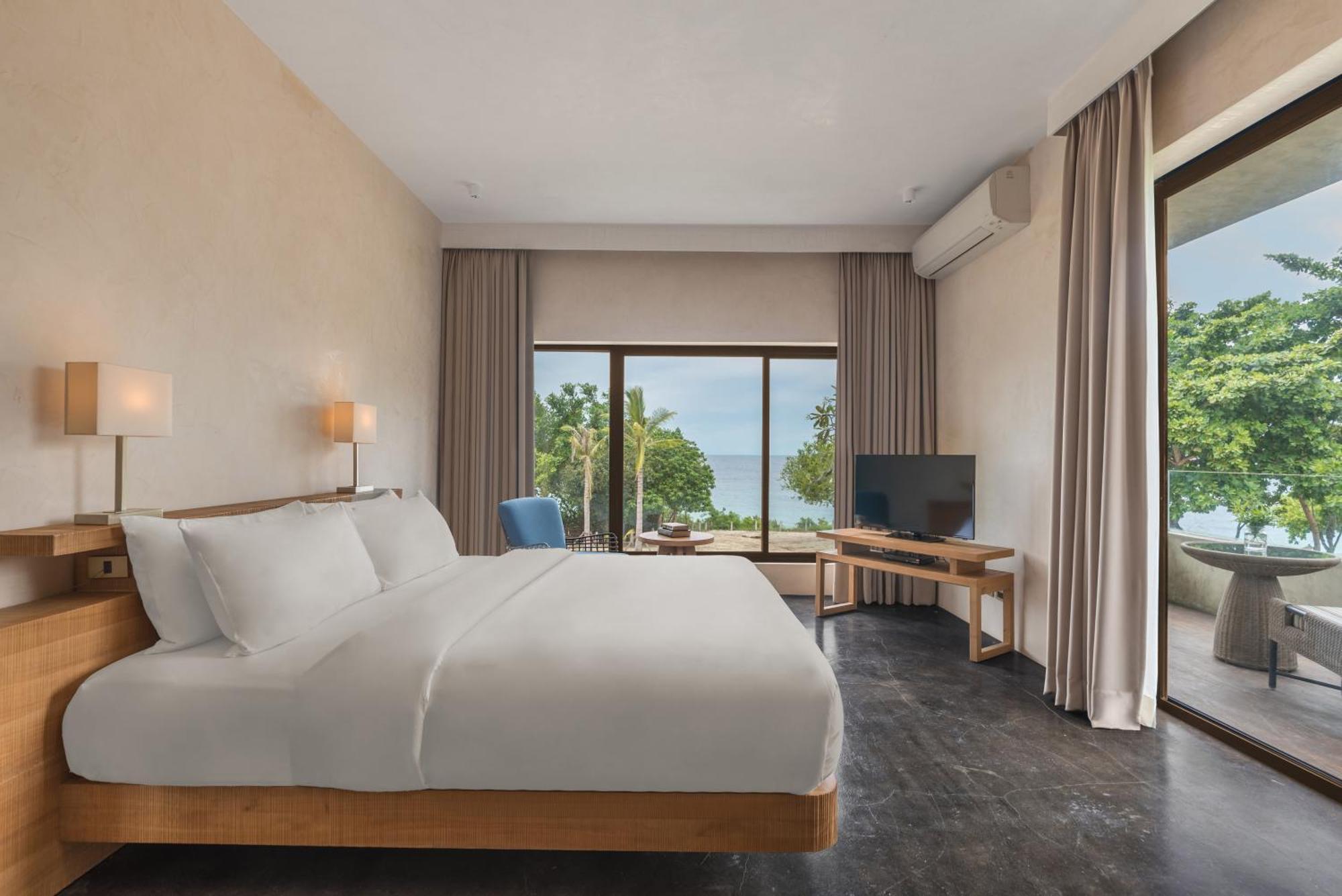 King Suite Sea View