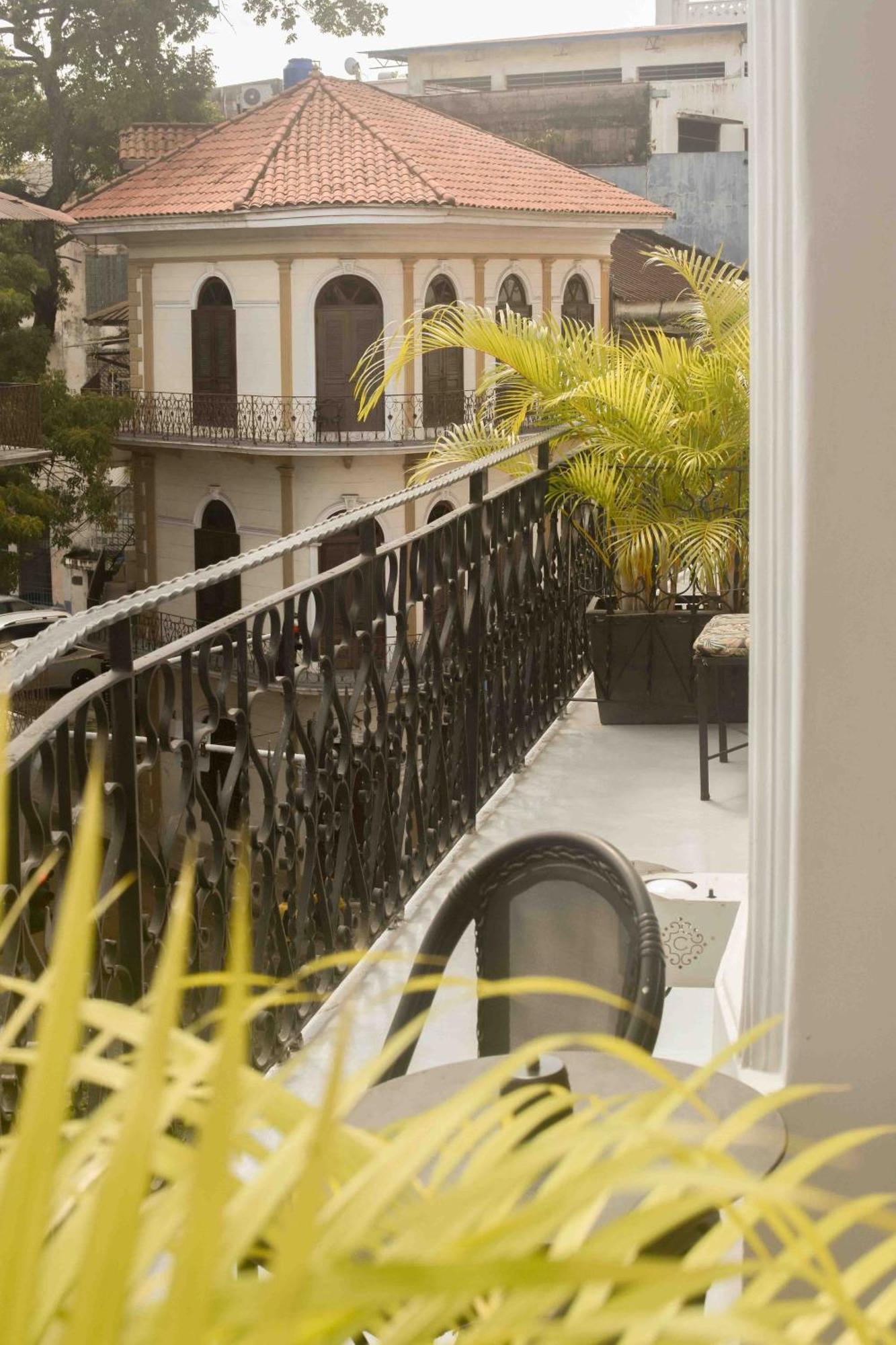 Santa Ana