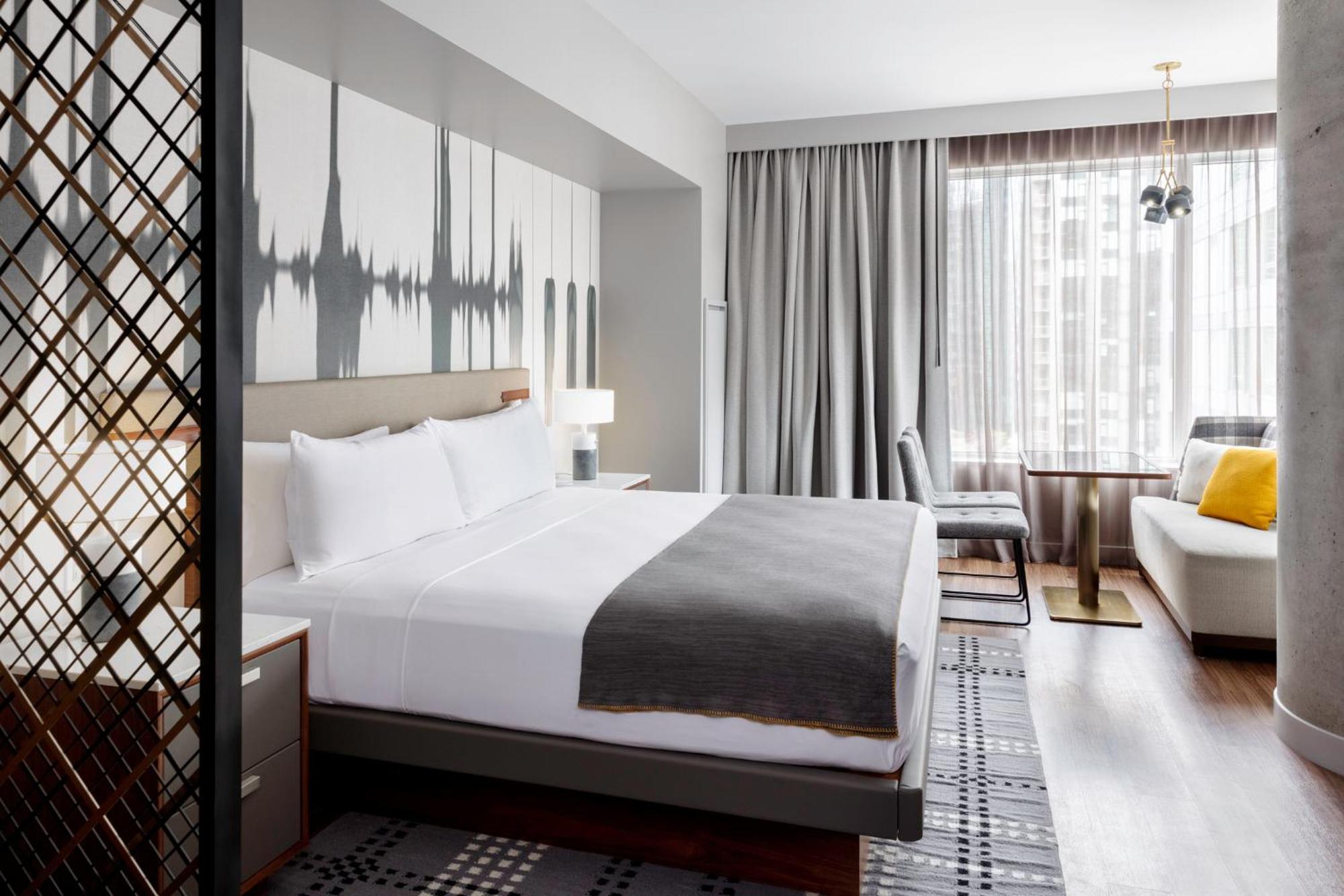 Premium King Room