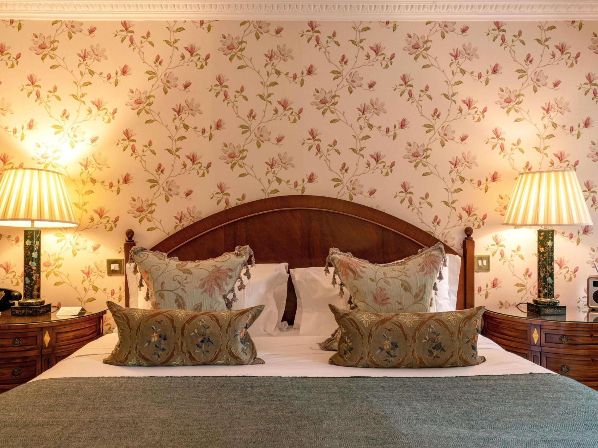 Country Room One Double Bed or Twin Beds,1770823564:JPEG