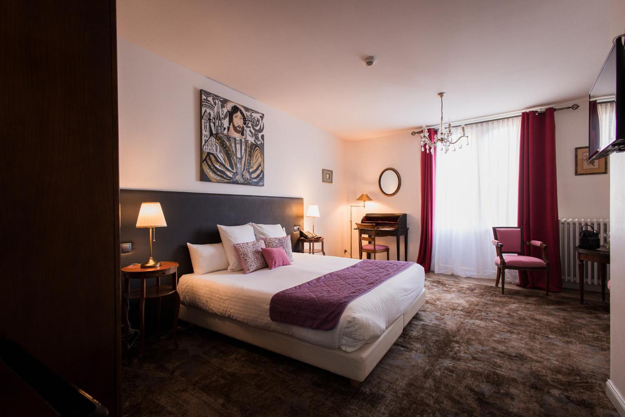 Classic Double Room