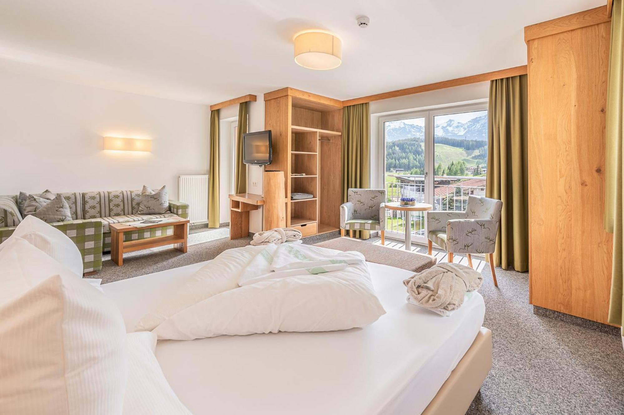Two-Bedroom Suite,1771530302:JPEG