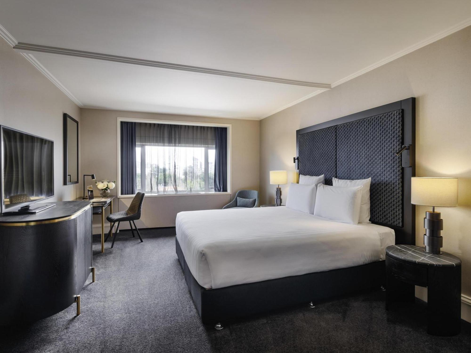 Superior King Room