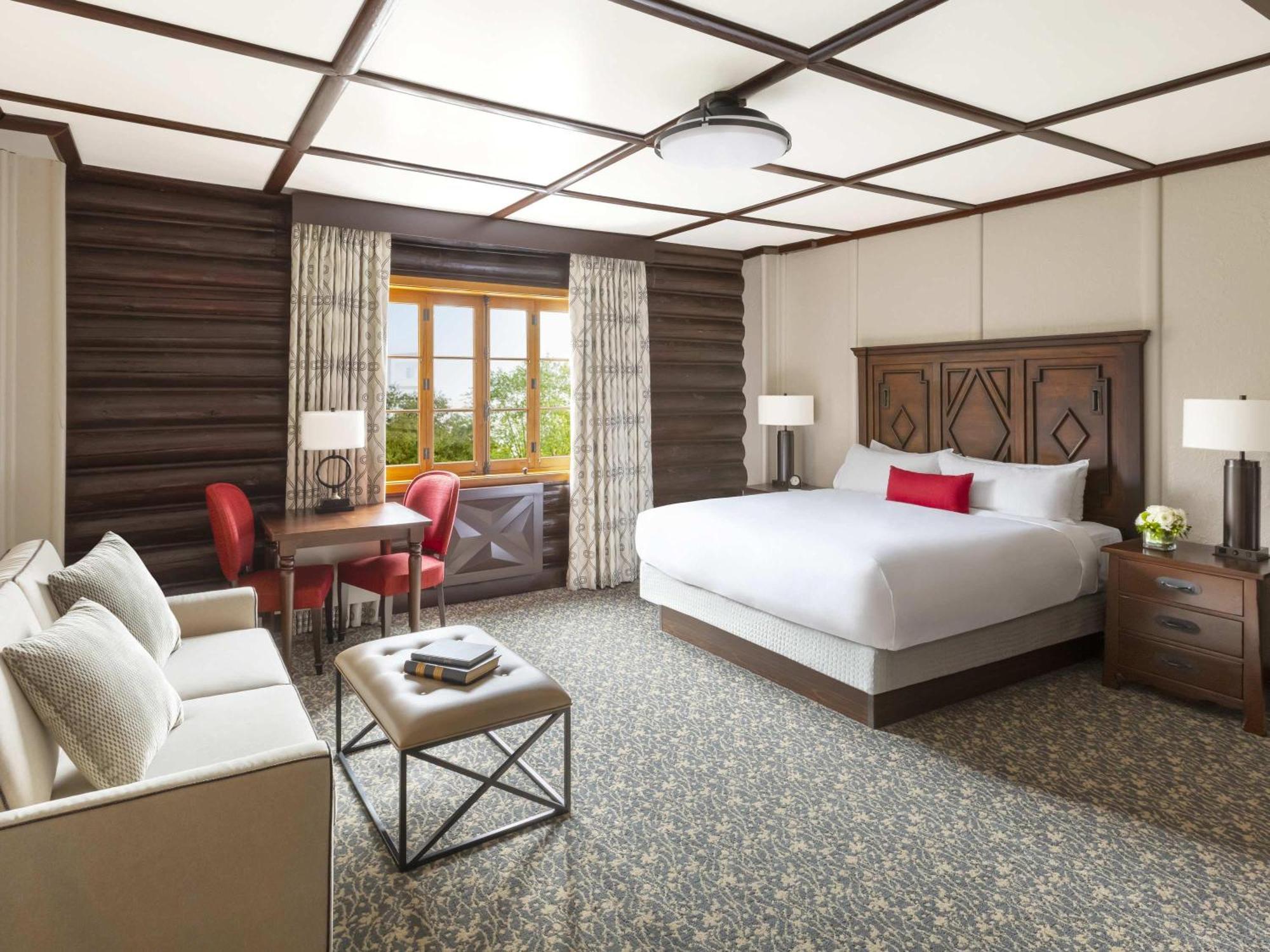 Luxueuse Chambre Lit King-Size Deluxe avec Vue