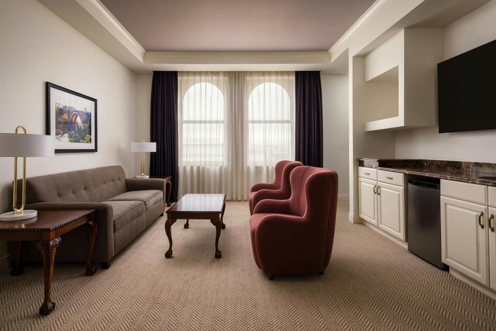 Parlor Suite