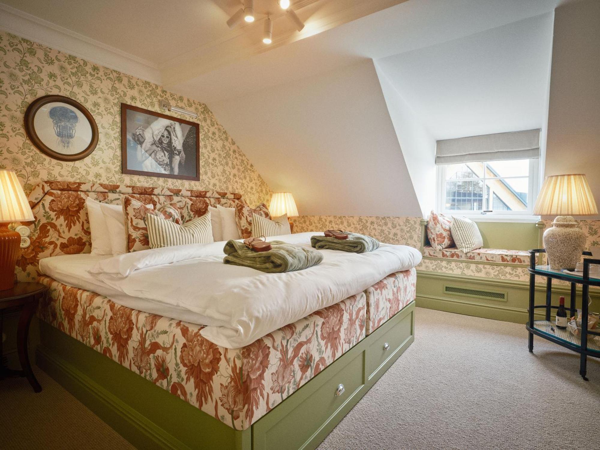 Standard Double Room Including Pool Club Access