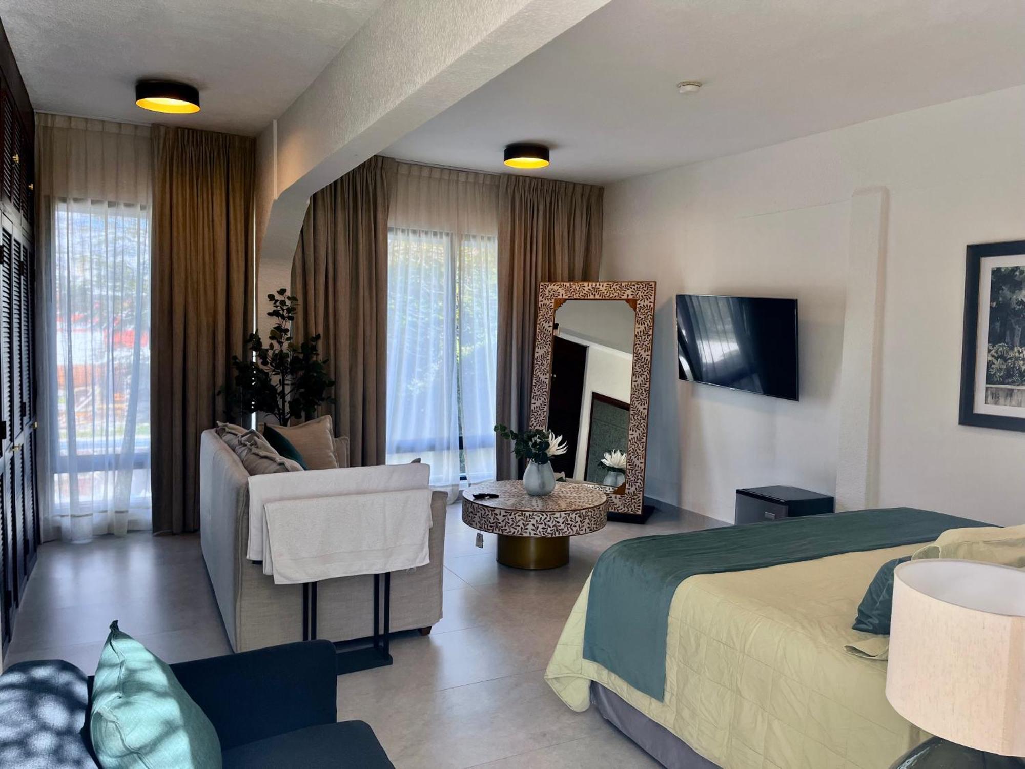 Superior Suite