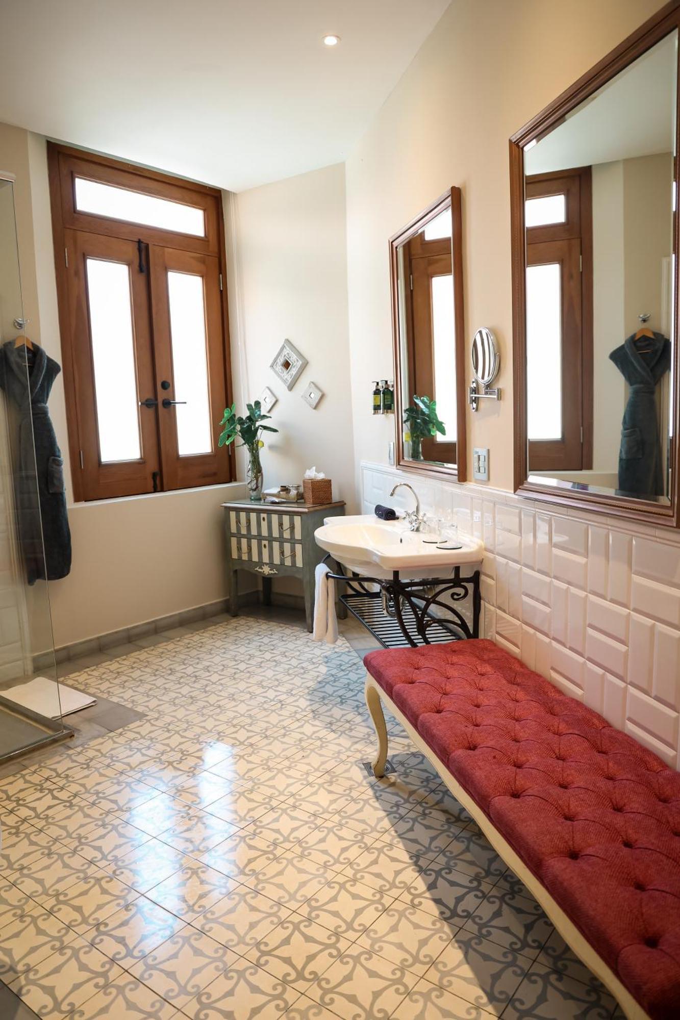 San Felipe Junior Suite