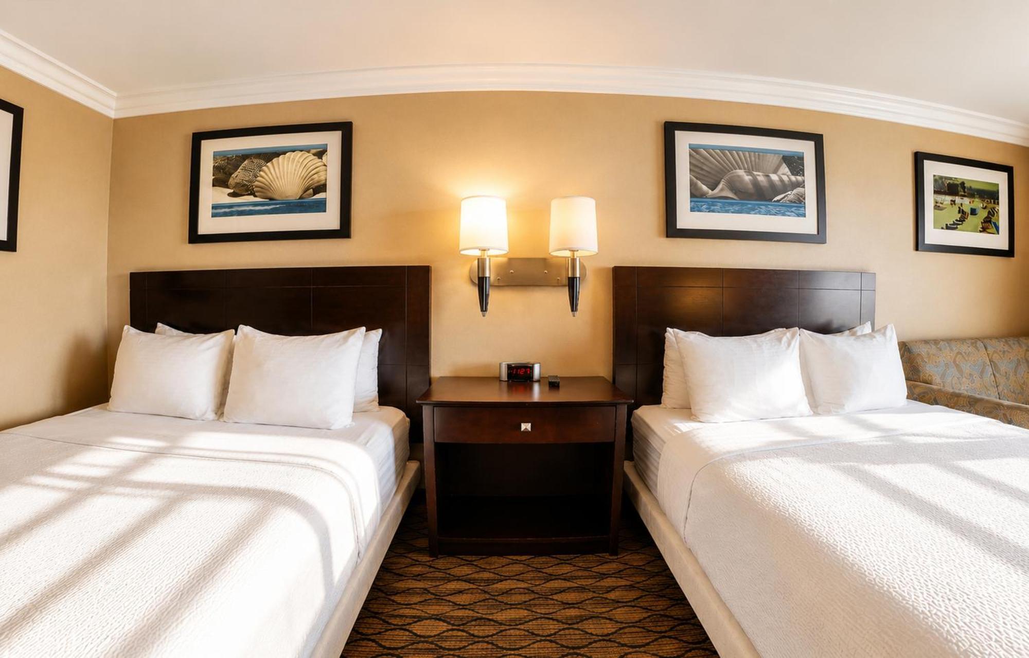 Standard Queen Room with Two Queen Beds - Non-Smoking